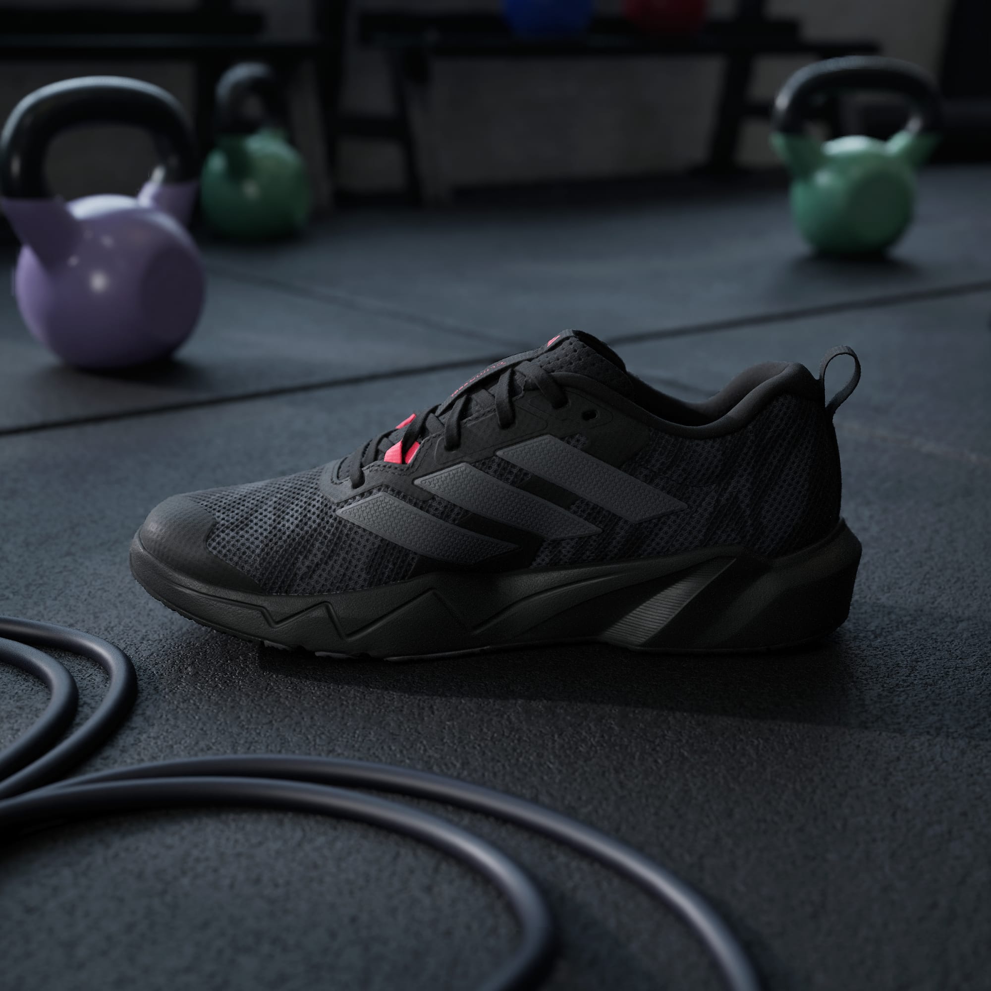Adidas მამაკაცის სპორტული ფეხსაცმელი