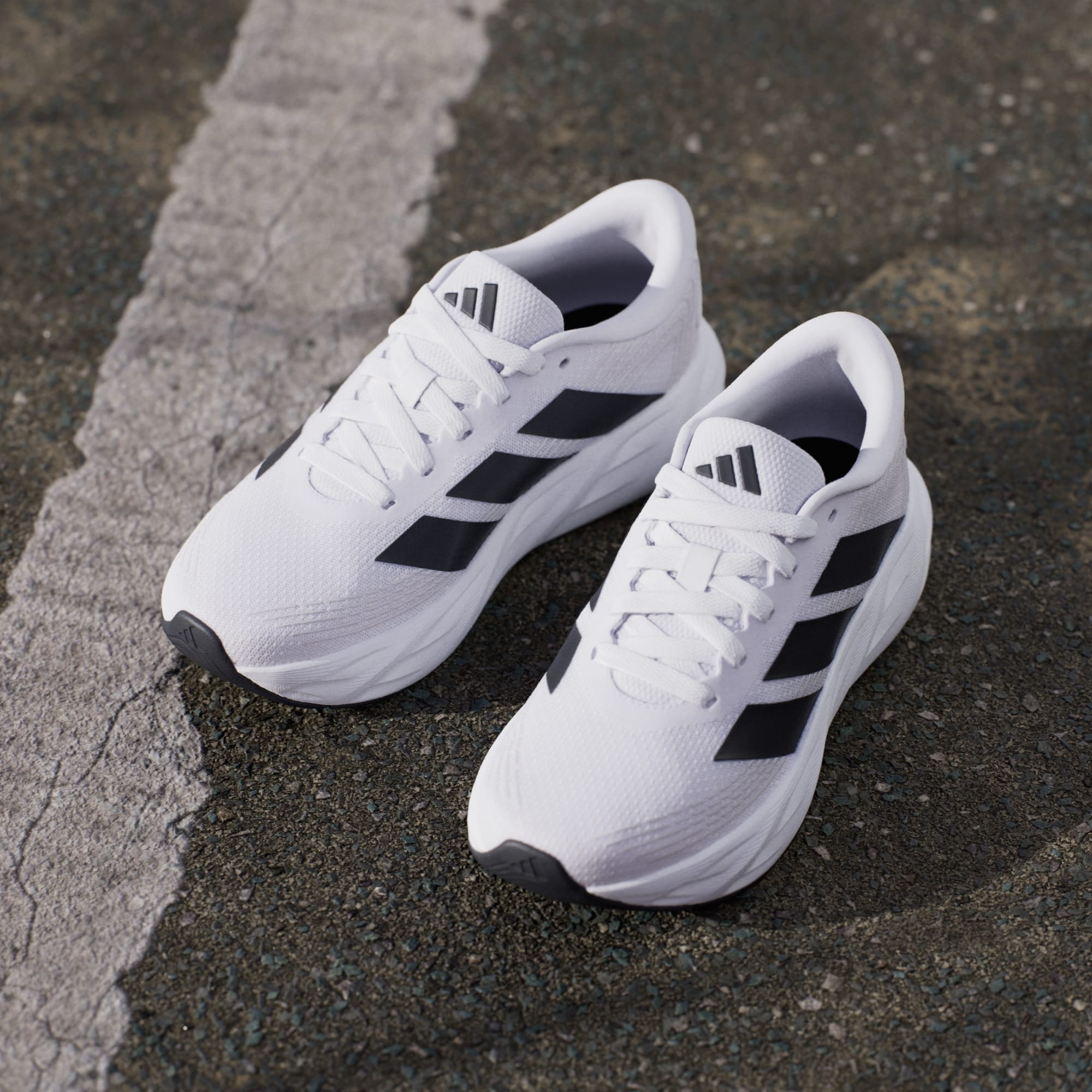 Adidas ბავშვის სპორტული ფეხსაცმელი