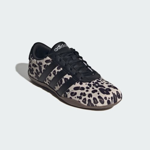 Adidas ბავშვის სპორტული ფეხსაცმელი