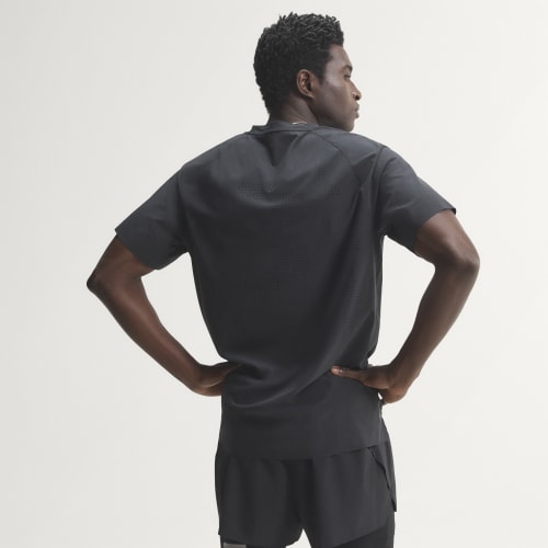 Adidas მამაკაცის მაისური