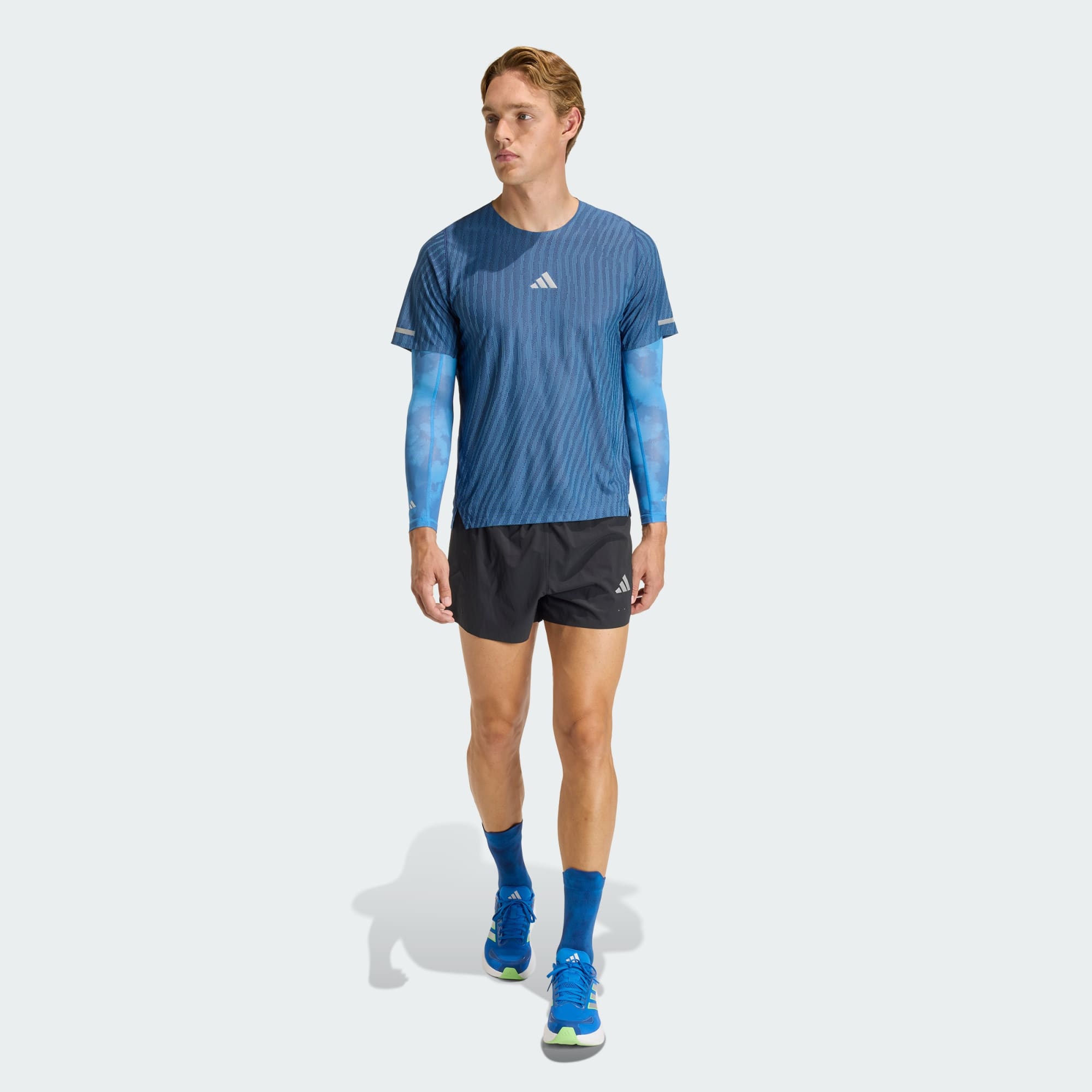 Adidas მამაკაცის შორტი
