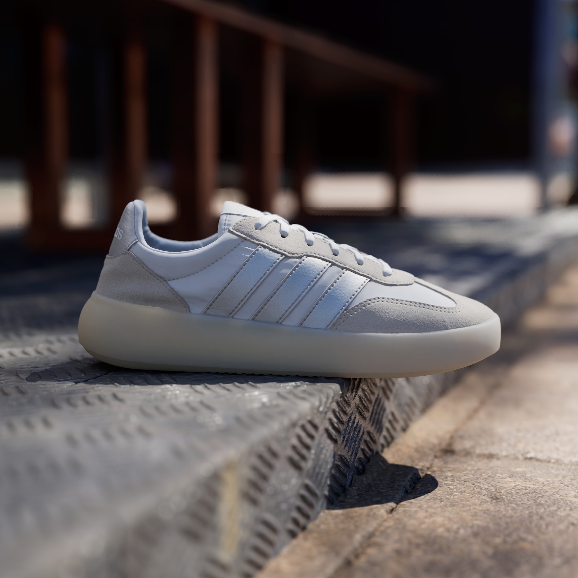 Adidas ქალის სპორტული ფეხსაცმელი BARREDA DECODE