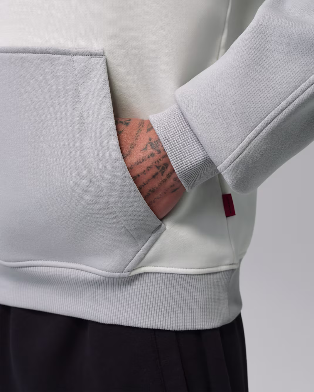 Nike მამაკაცის ჯემპრი
