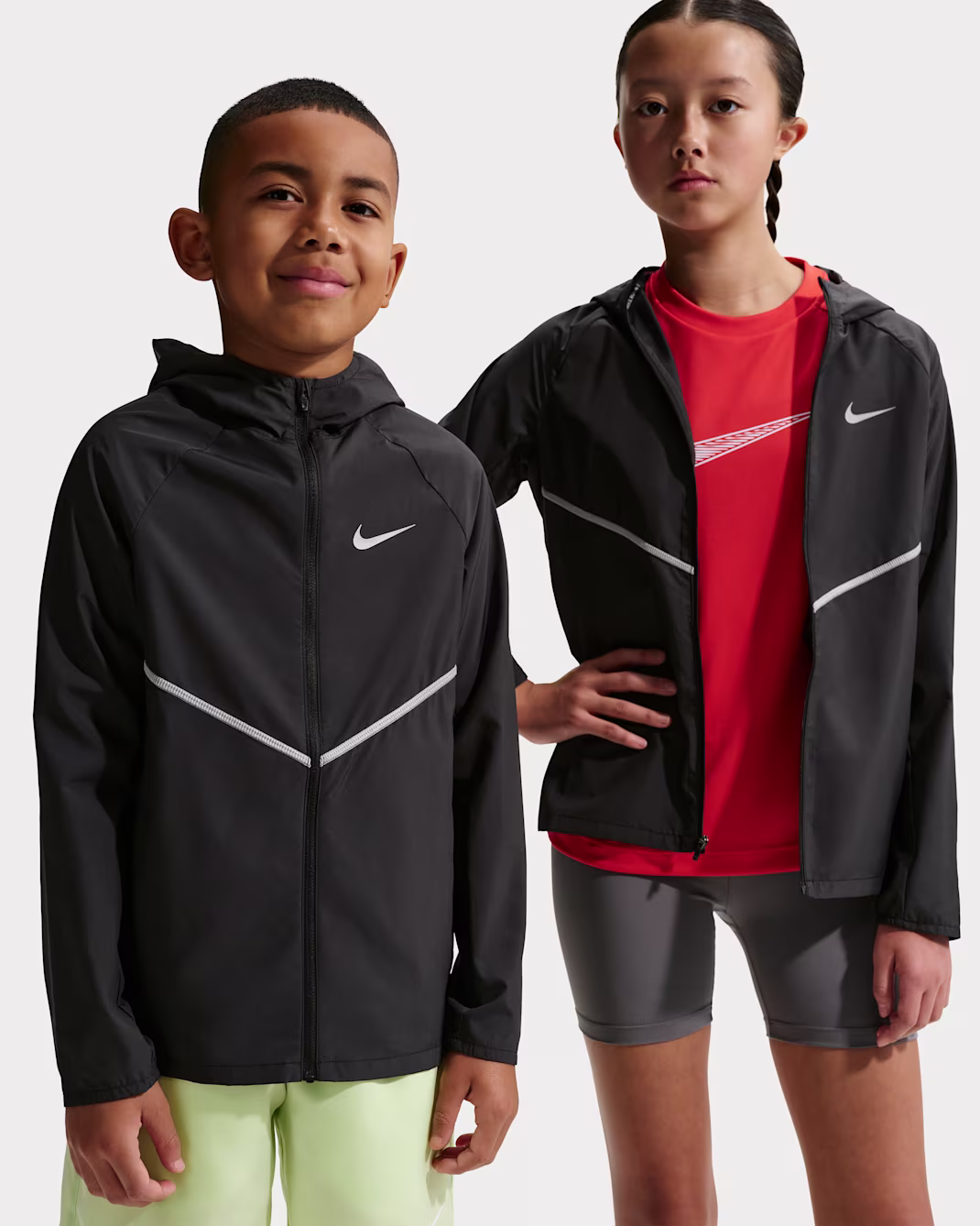 Nike მამაკაცის ქურთუკი