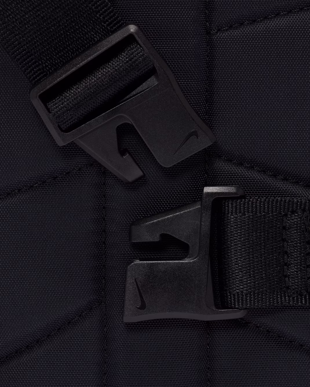 Nike ჩანთა
