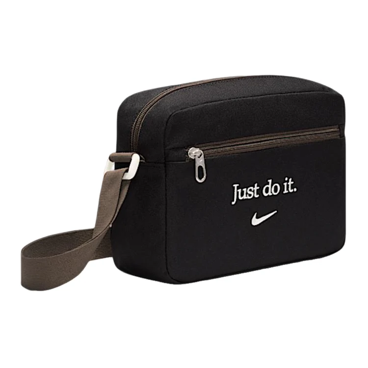 Nike ჩანთა