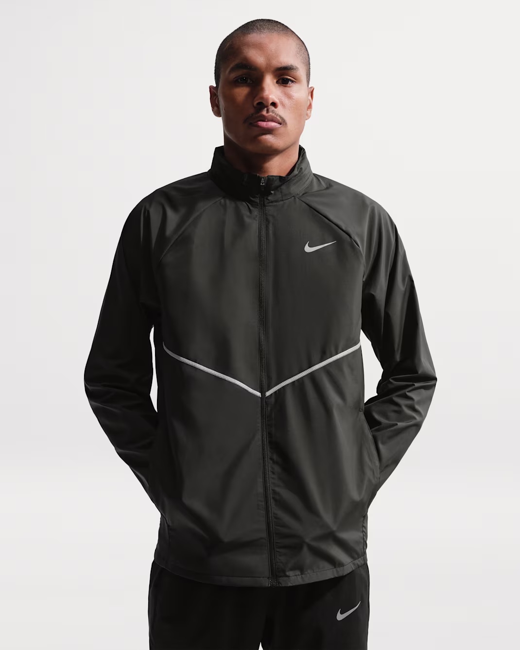 Nike მამაკაცის ქურთუკი