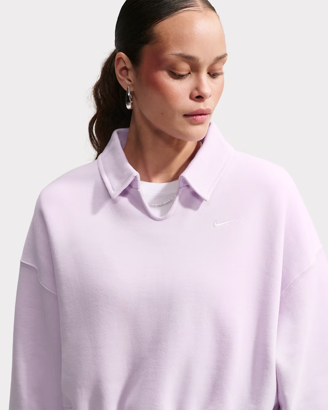 Nike ქალის ჯემპრი