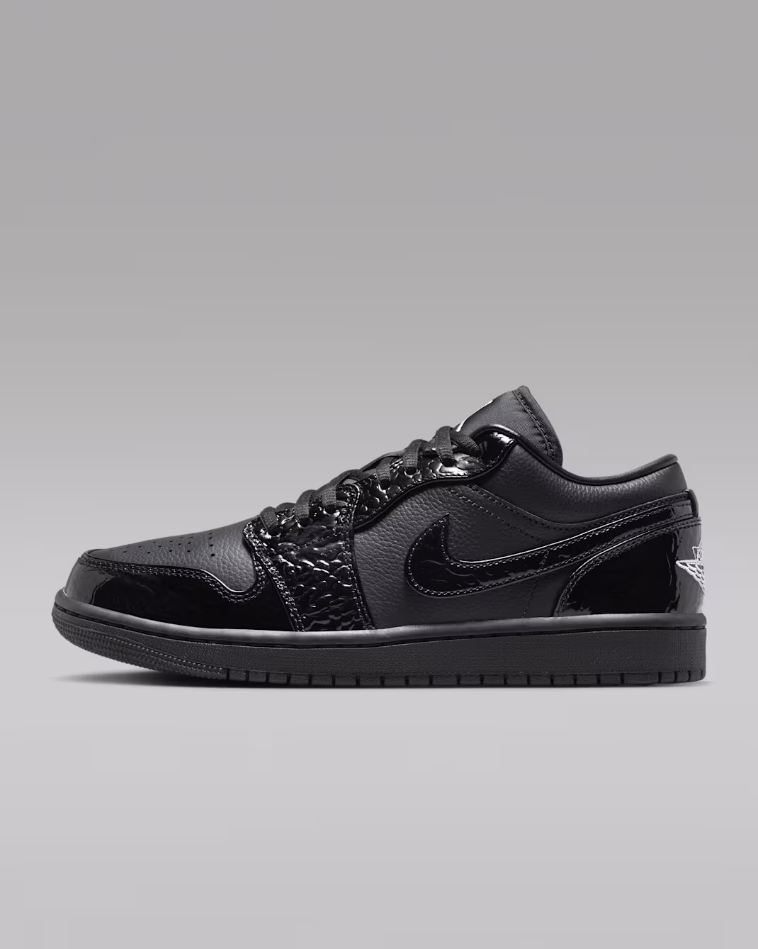 Nike ქალის სპორტული ფეხსაცმელი