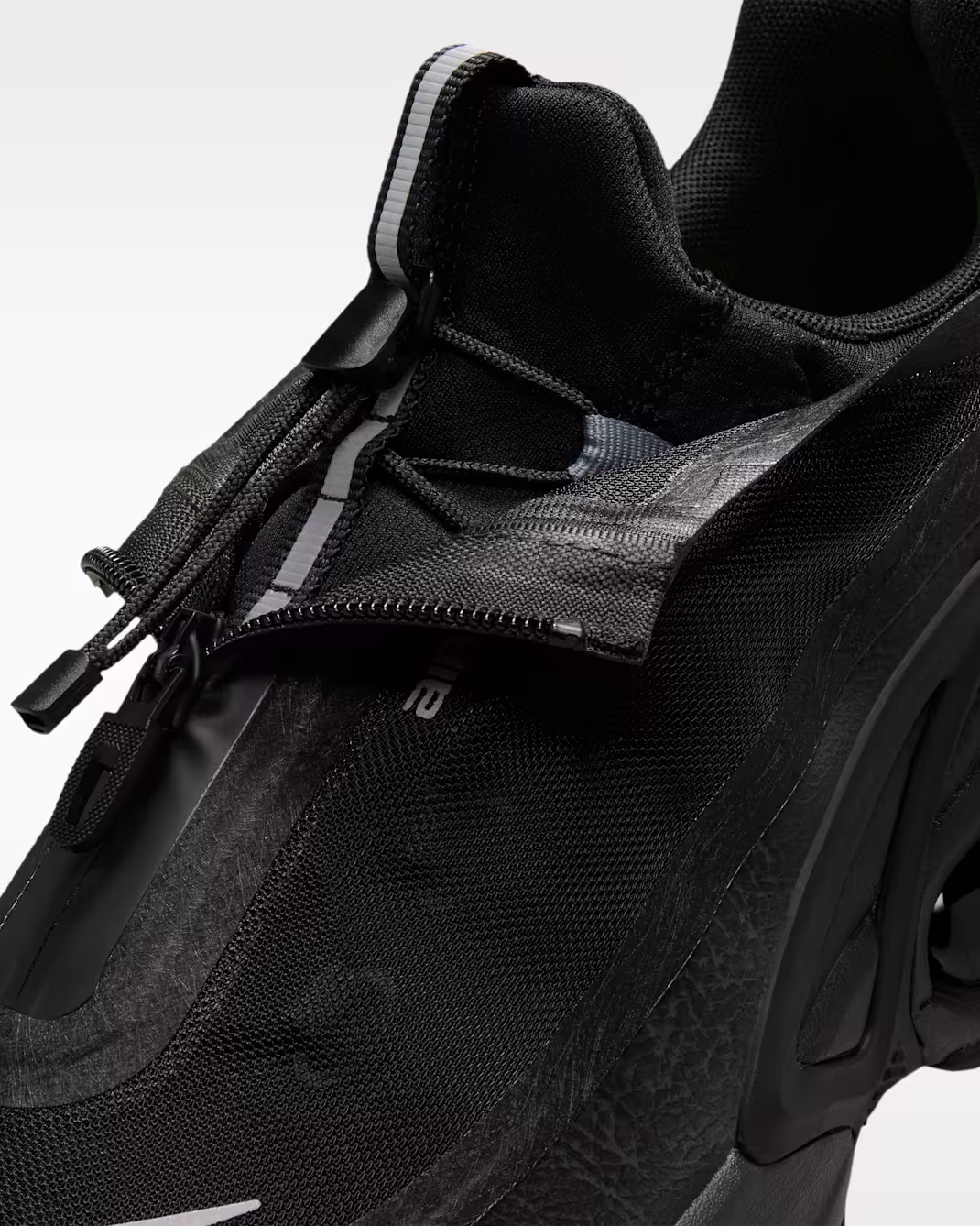 Nike მამაკაცის სპორტული ფეხსაცმელი