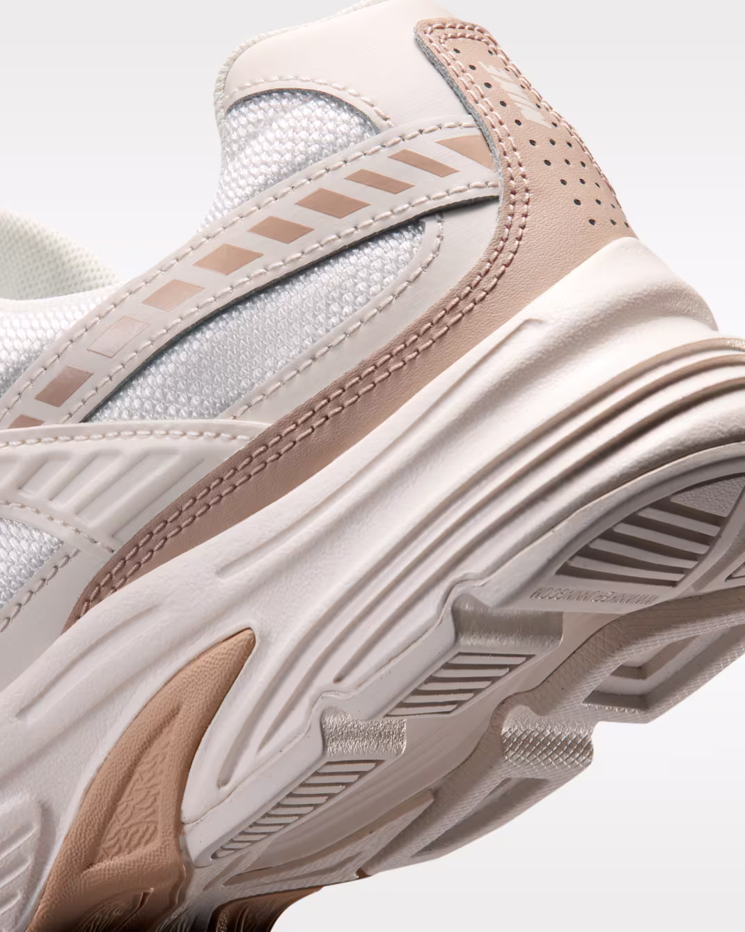 Nike ქალის სპორტული ფეხსაცმელი