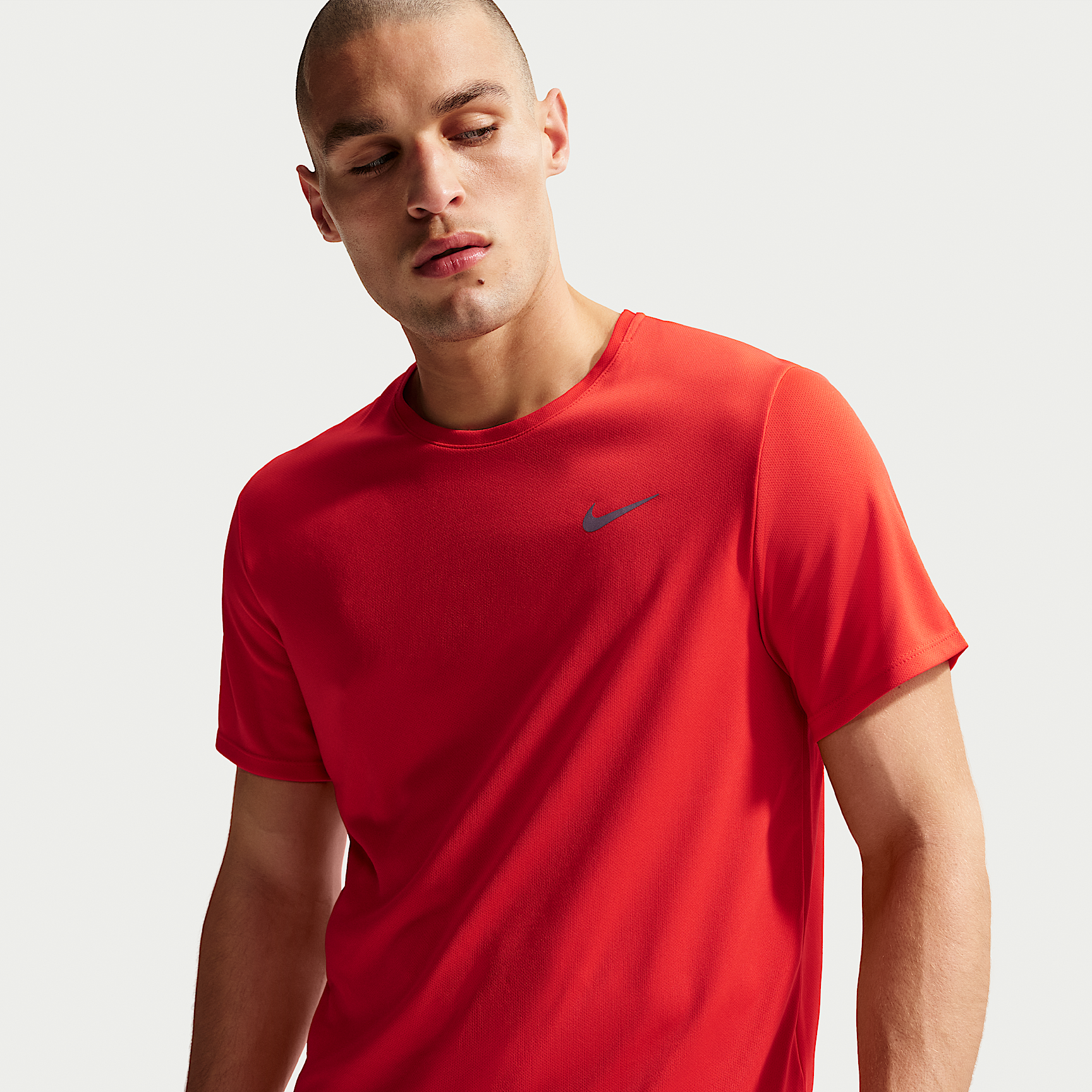 Nike მამაკაცის მაისური