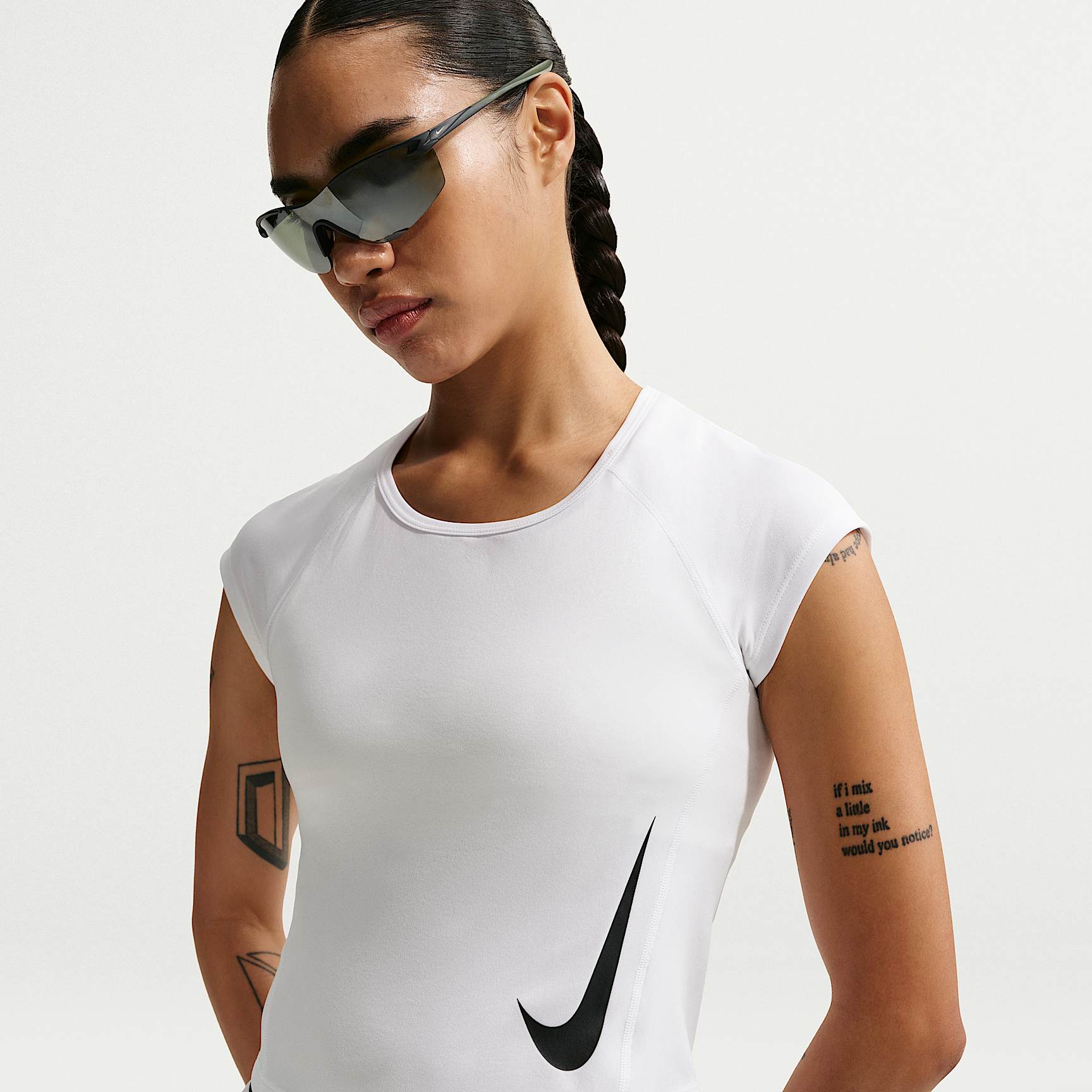 Nike ქალის მაისური