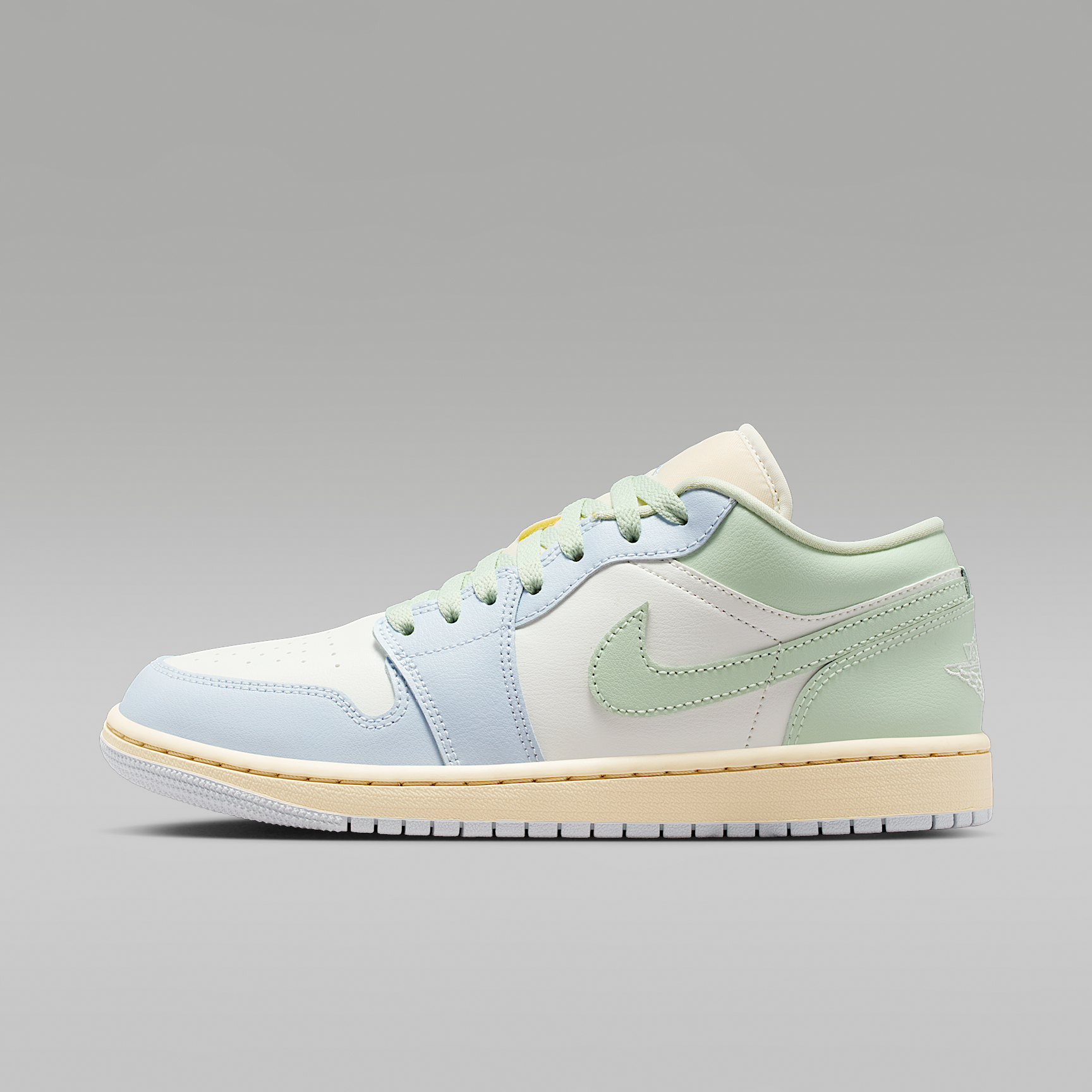 Nike ქალის სპორტული ფეხსაცმელი