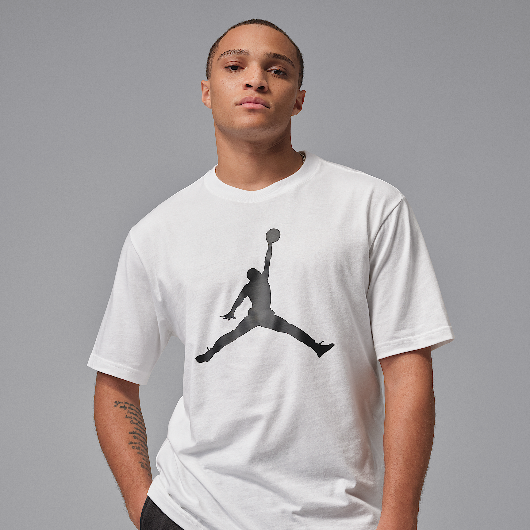 Nike მამაკაცის მაისური