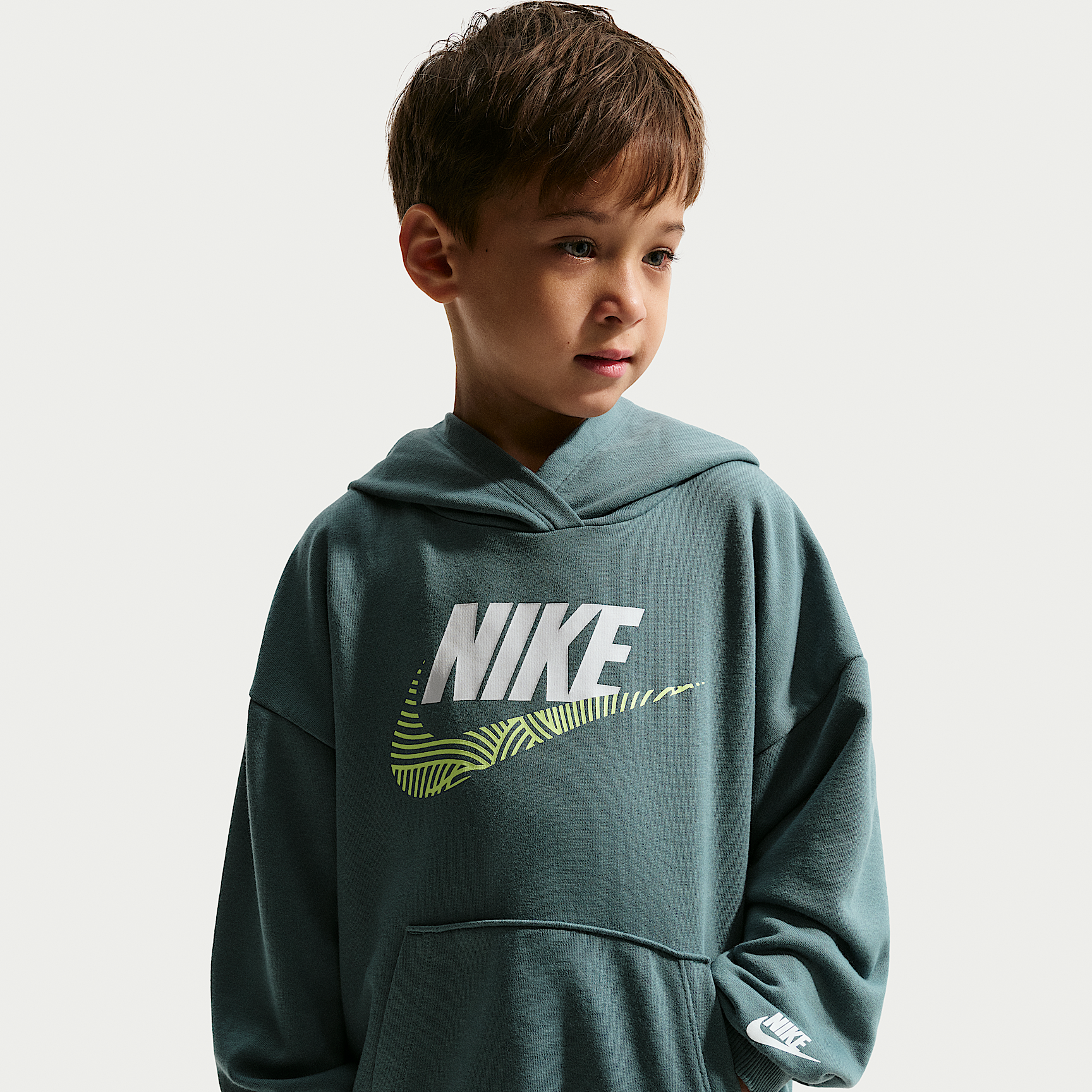 Nike ბავშვის სპორტული კომპლექტი