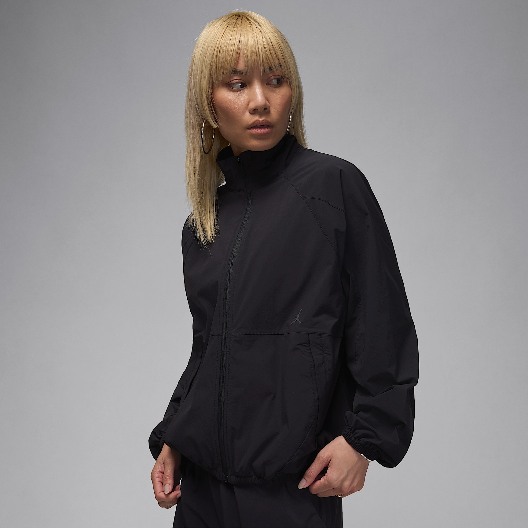 Nike ქალის ქურთუკი