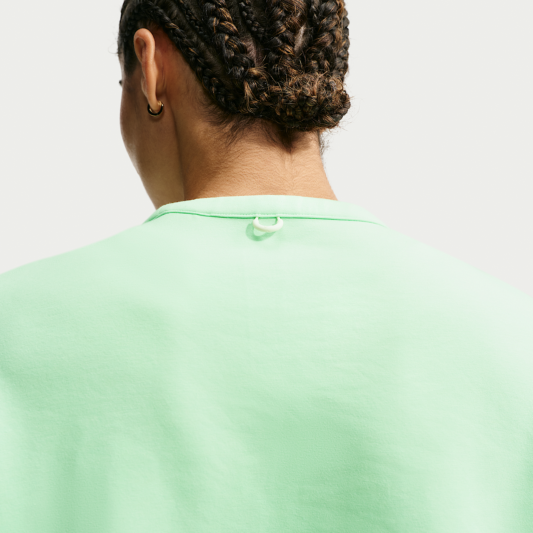 Nike ქალის ჯემპრი