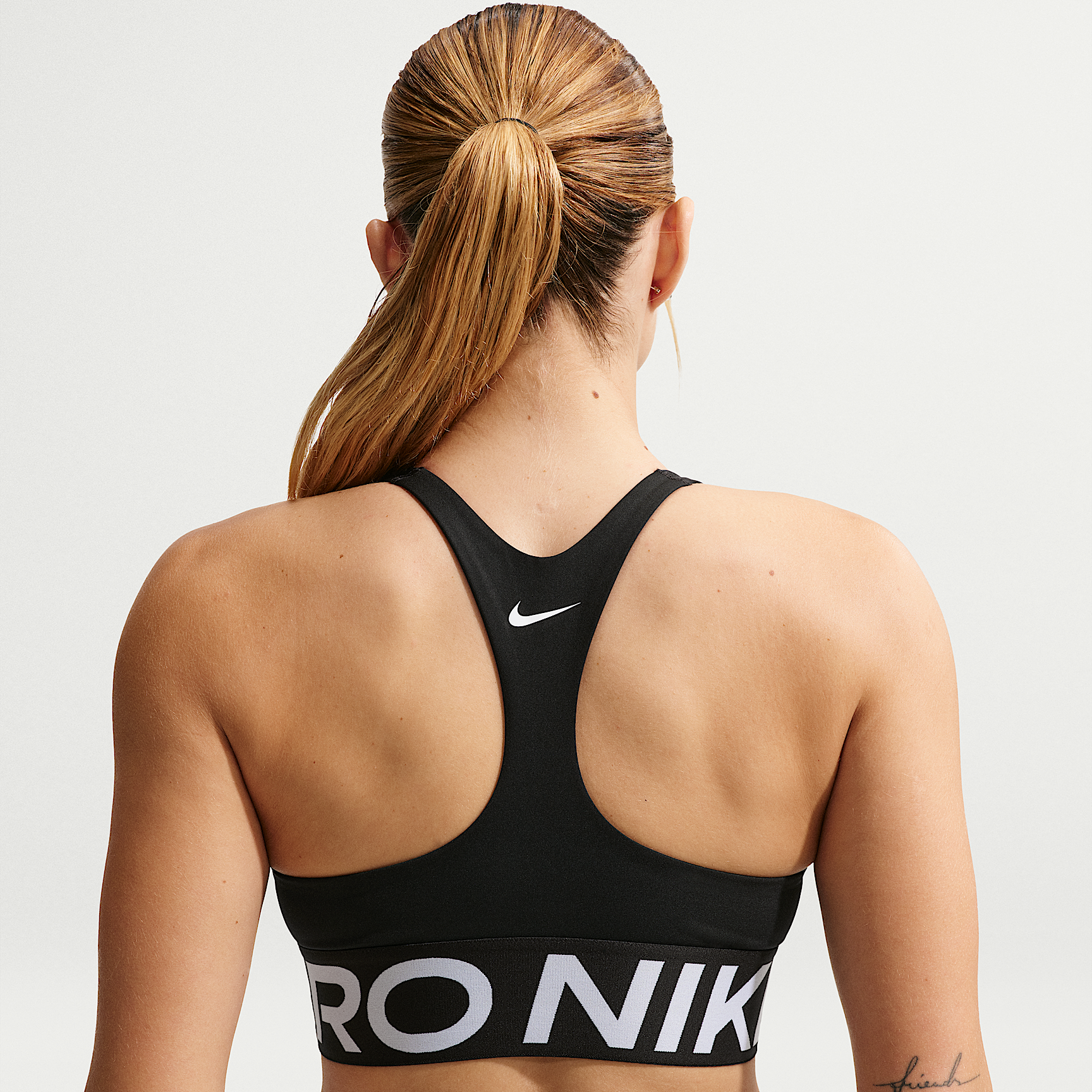 Nike ქალის მაისური