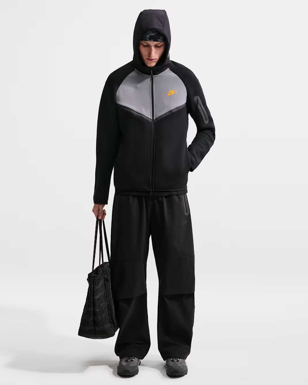 Nike მამაკაცის ჯემპრი