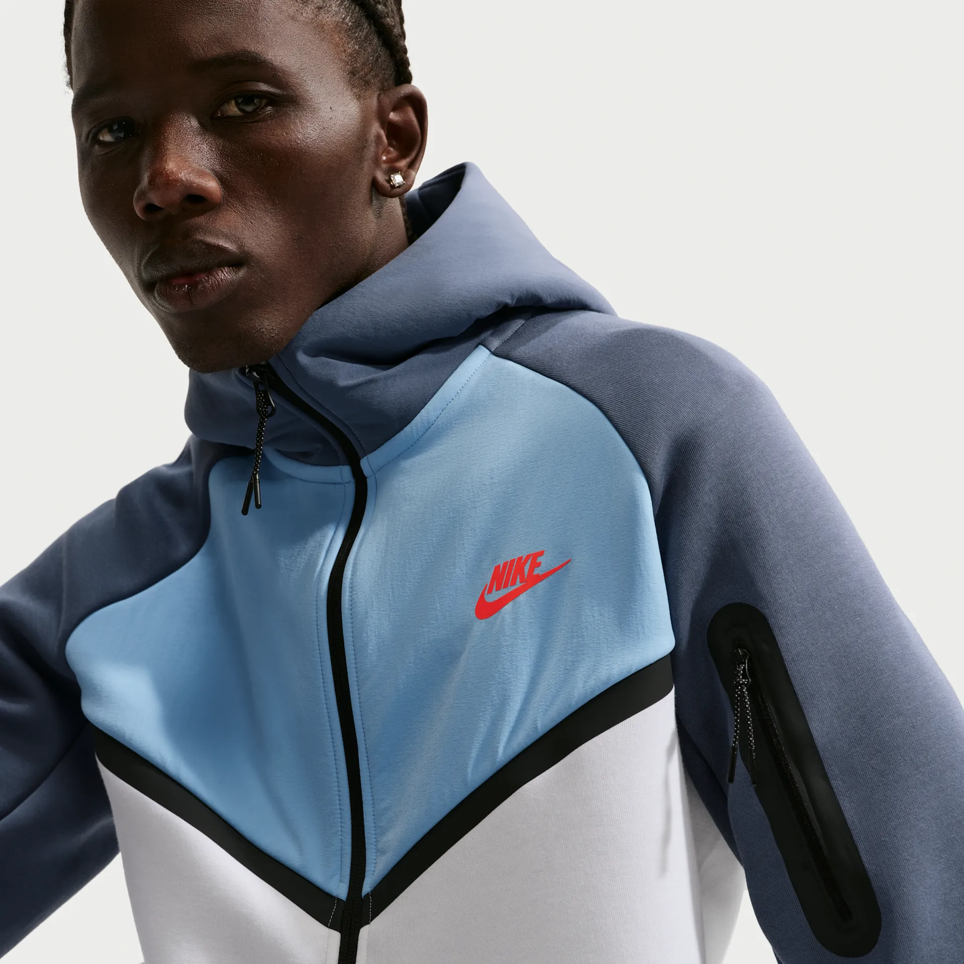 Nike მამაკაცის ჯემპრი