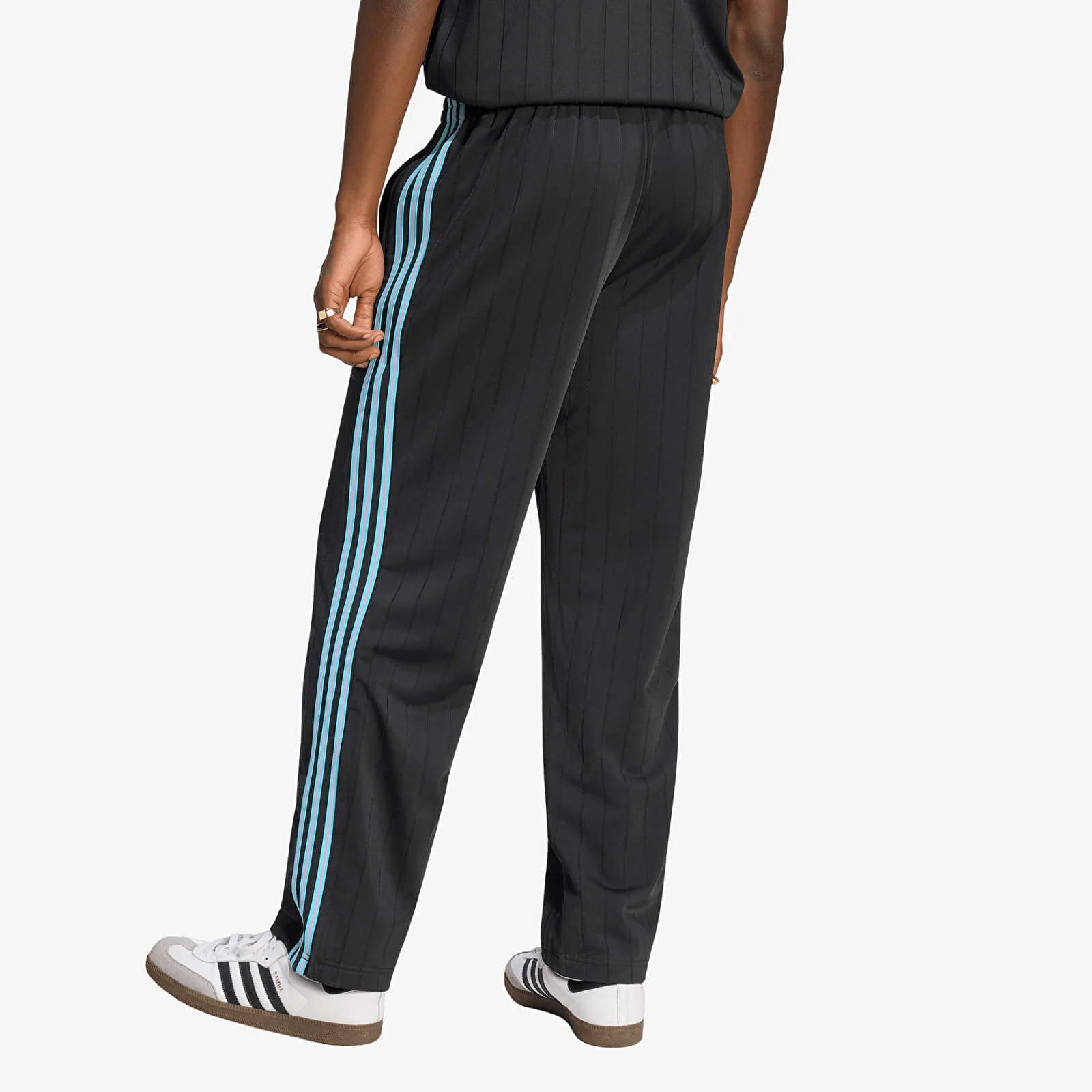 Adidas მამაკაცის შარვალი
