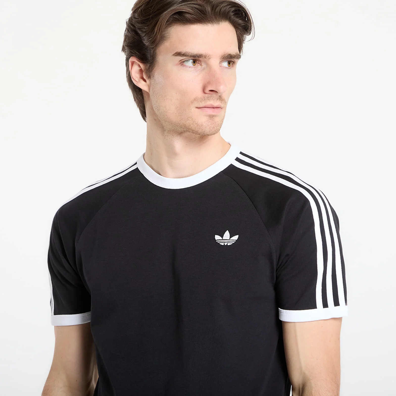 Adidas მამაკაცის მაისური