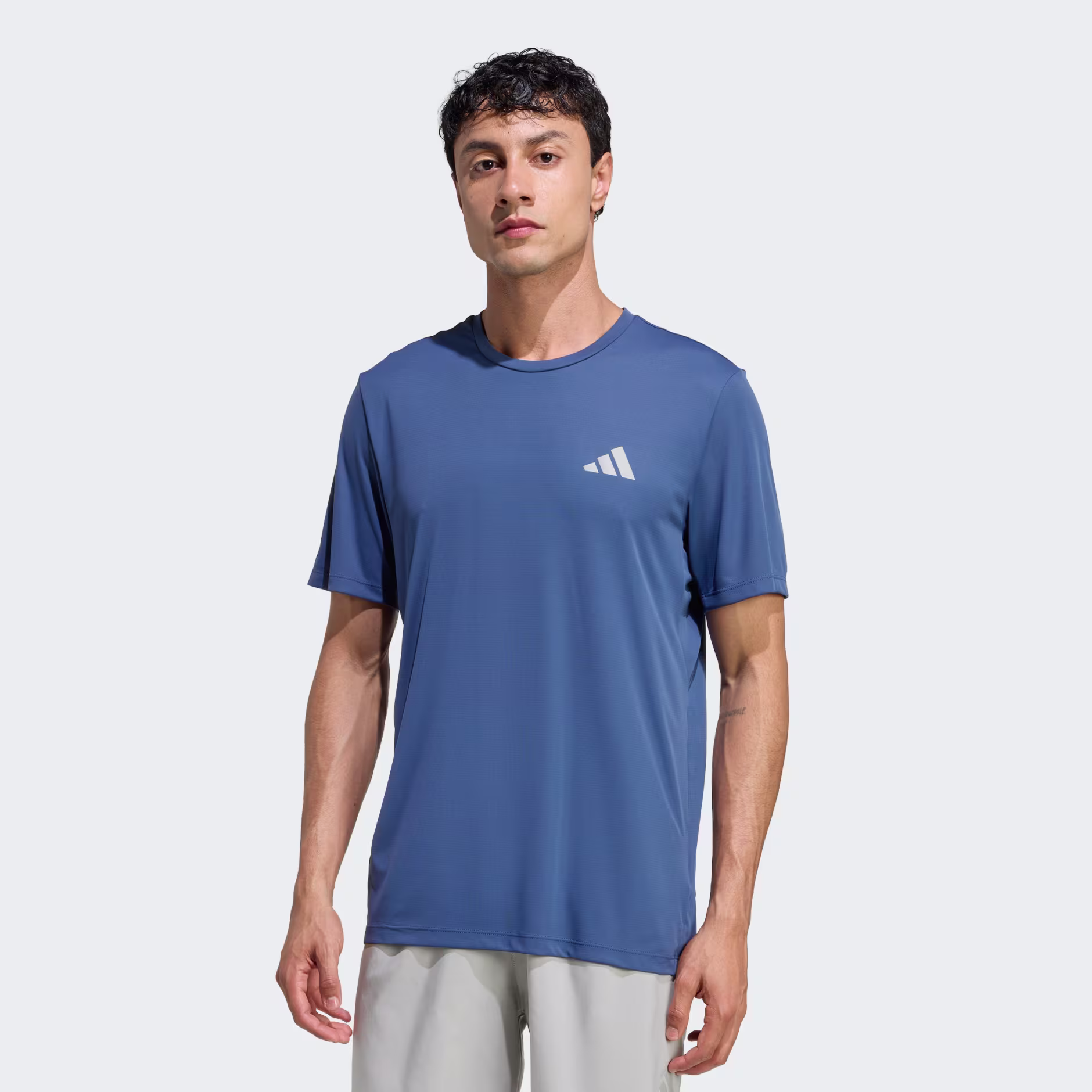 Adidas მამაკაცის მაისური