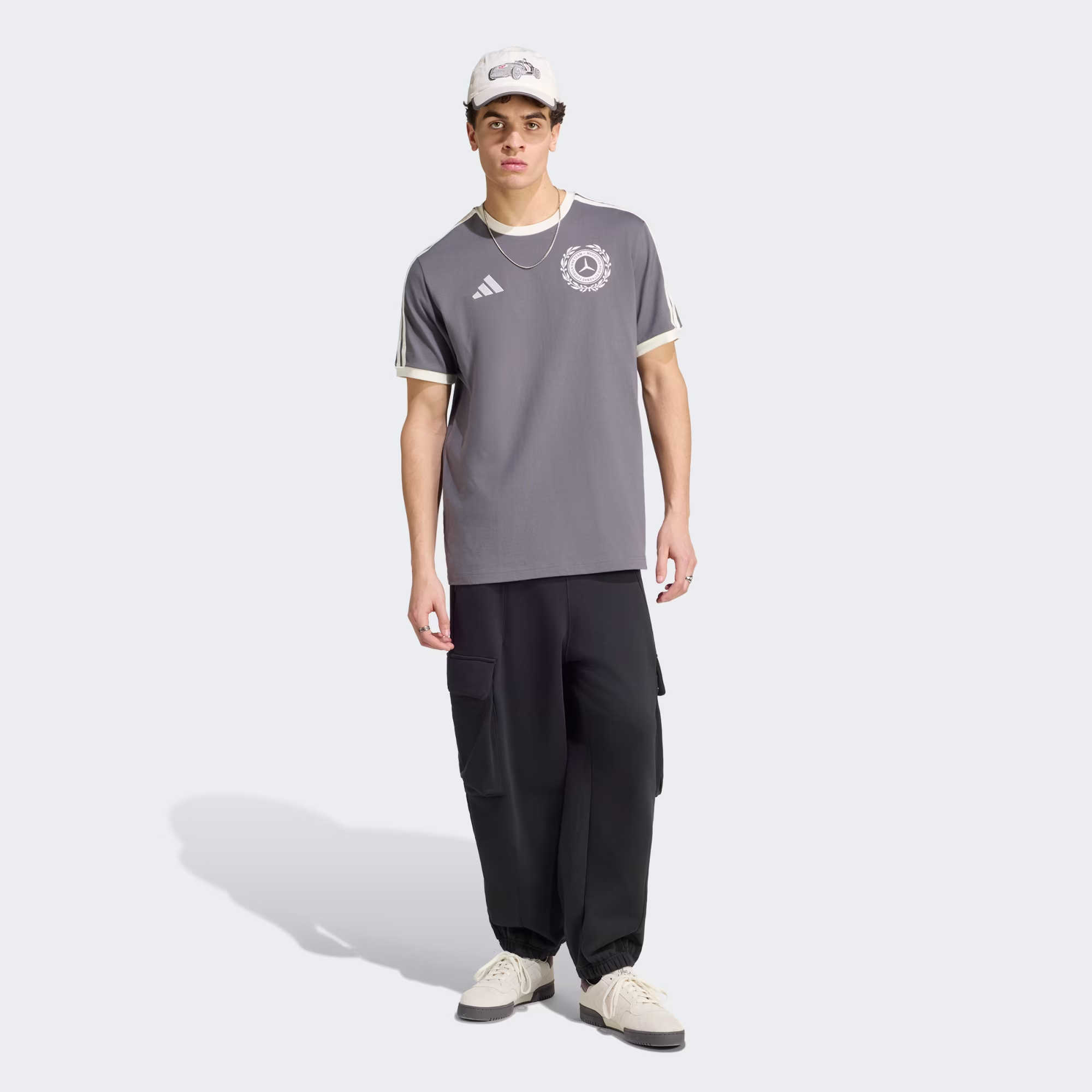 Adidas მამაკაცის მაისური