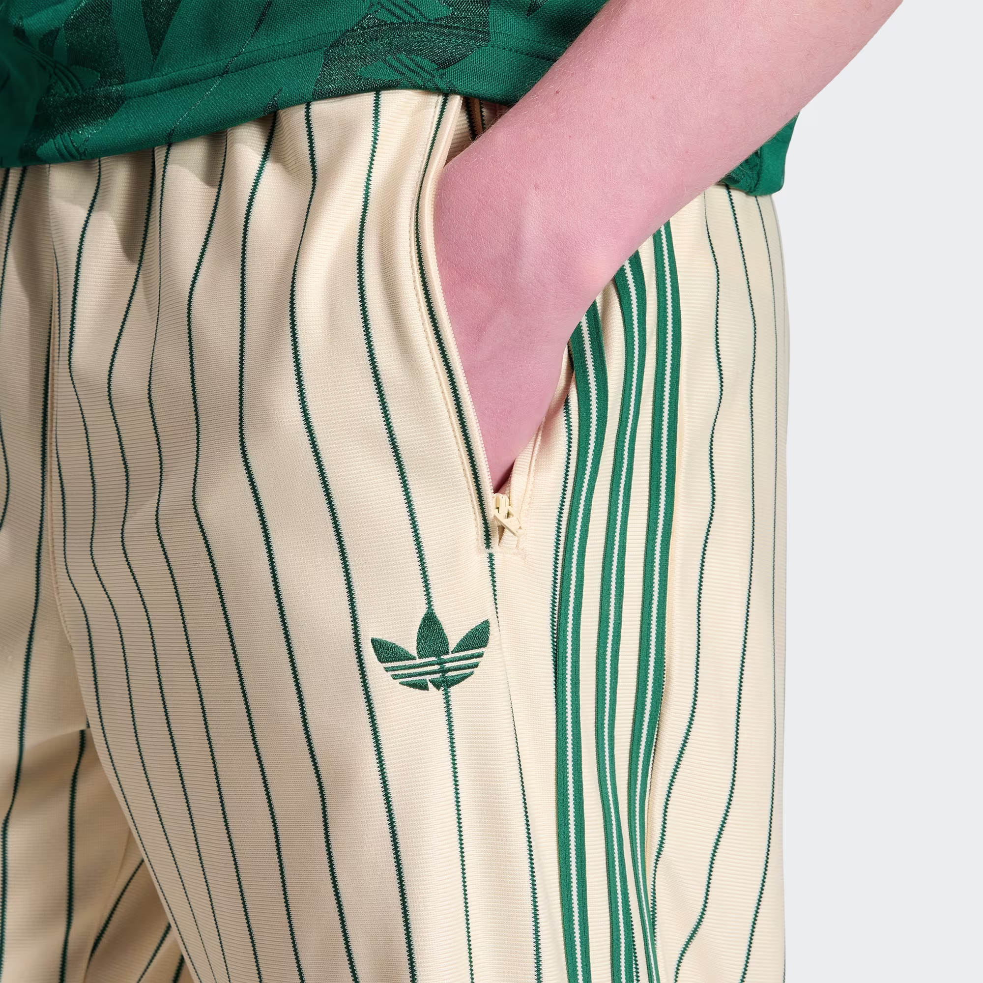 Adidas მამაკაცის შარვალი