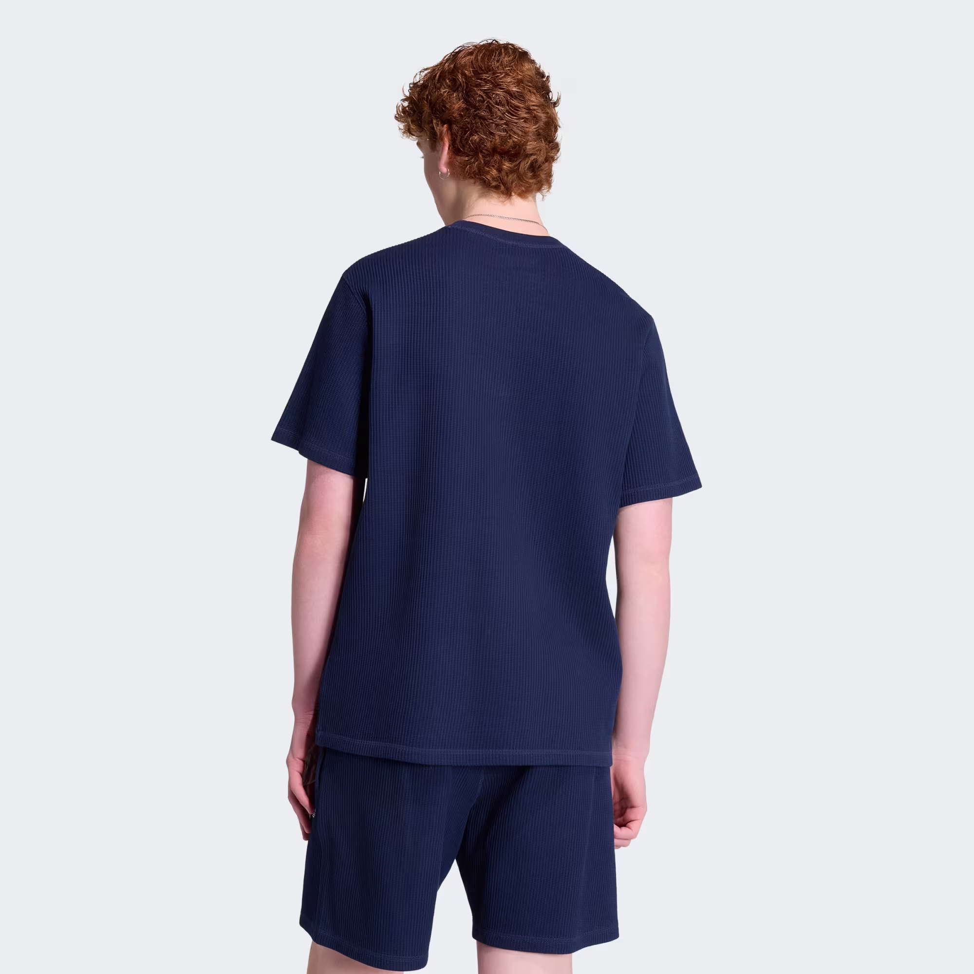 Adidas მამაკაცის მაისური