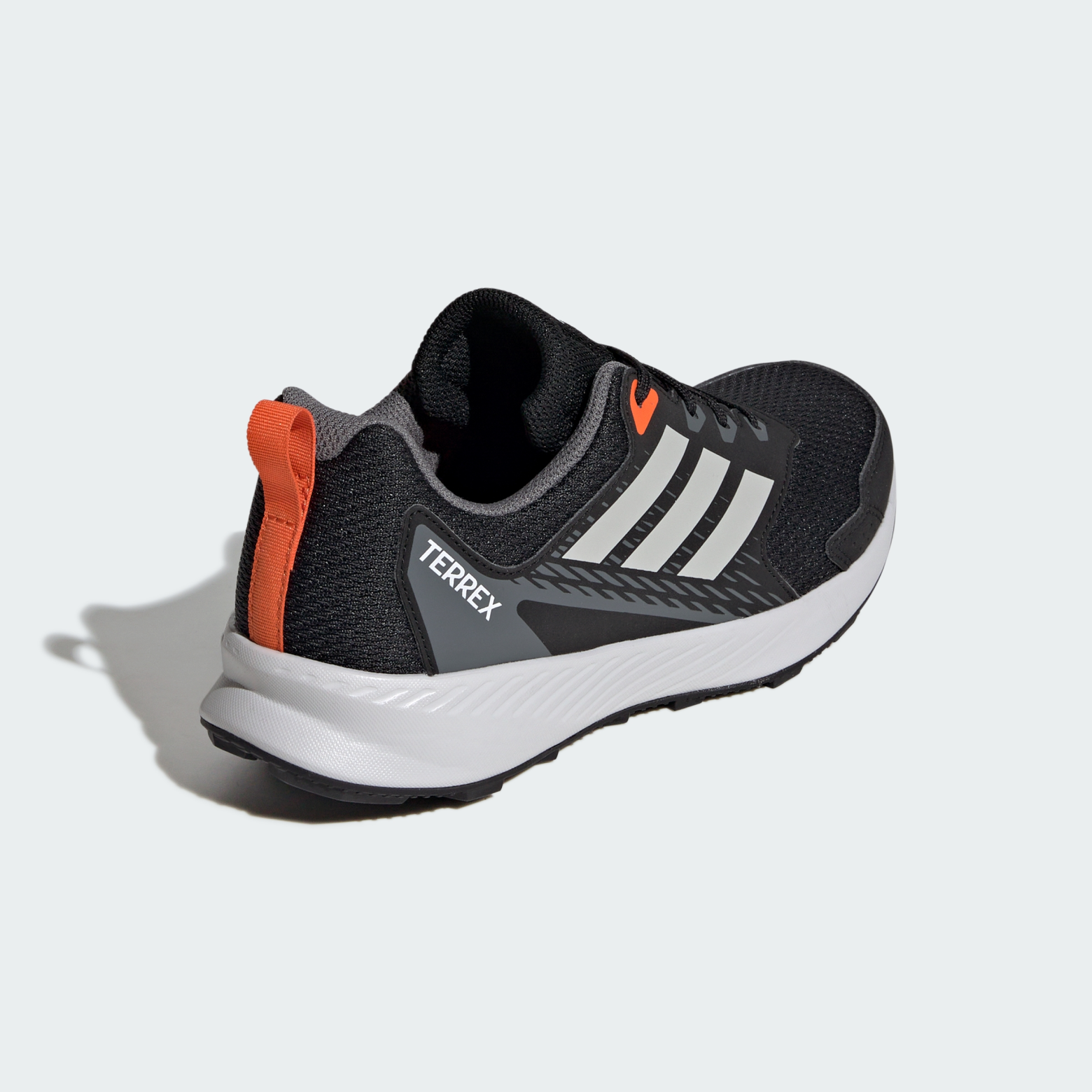 Adidas ბავშვის სპორტული ფეხსაცმელი