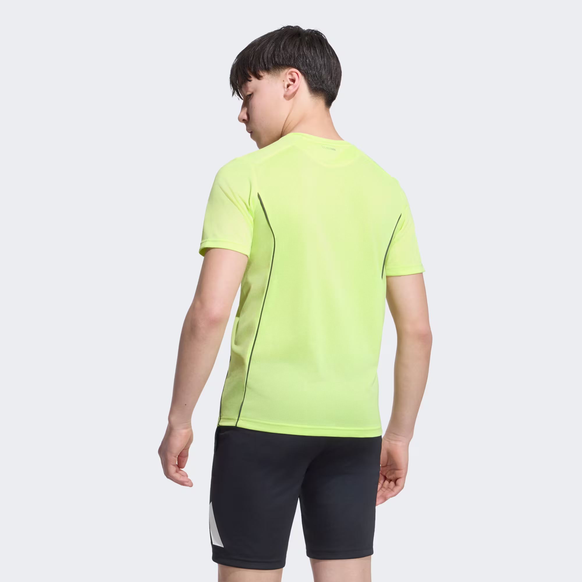 Adidas ბავშვის მაისური