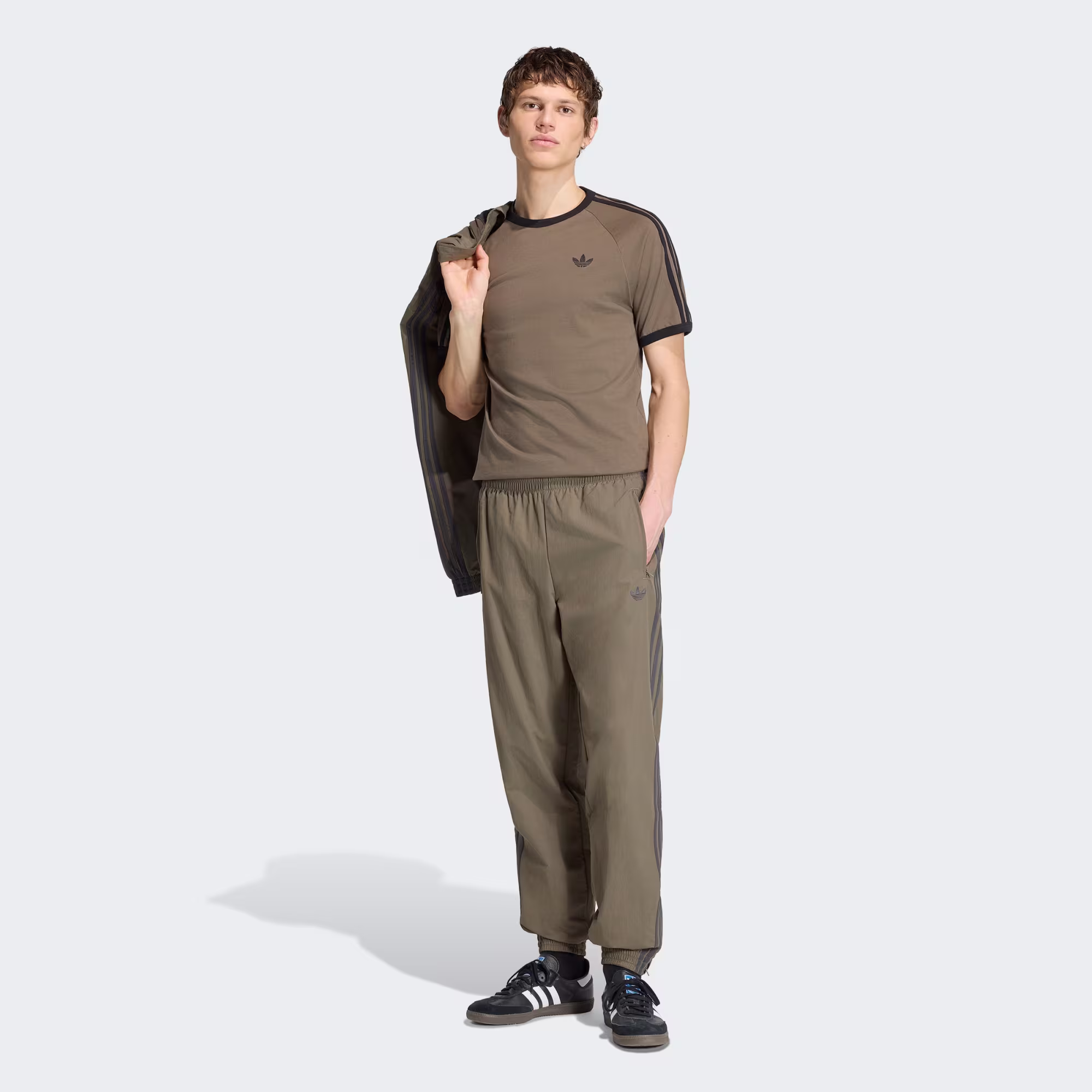 Adidas მამაკაცის მაისური