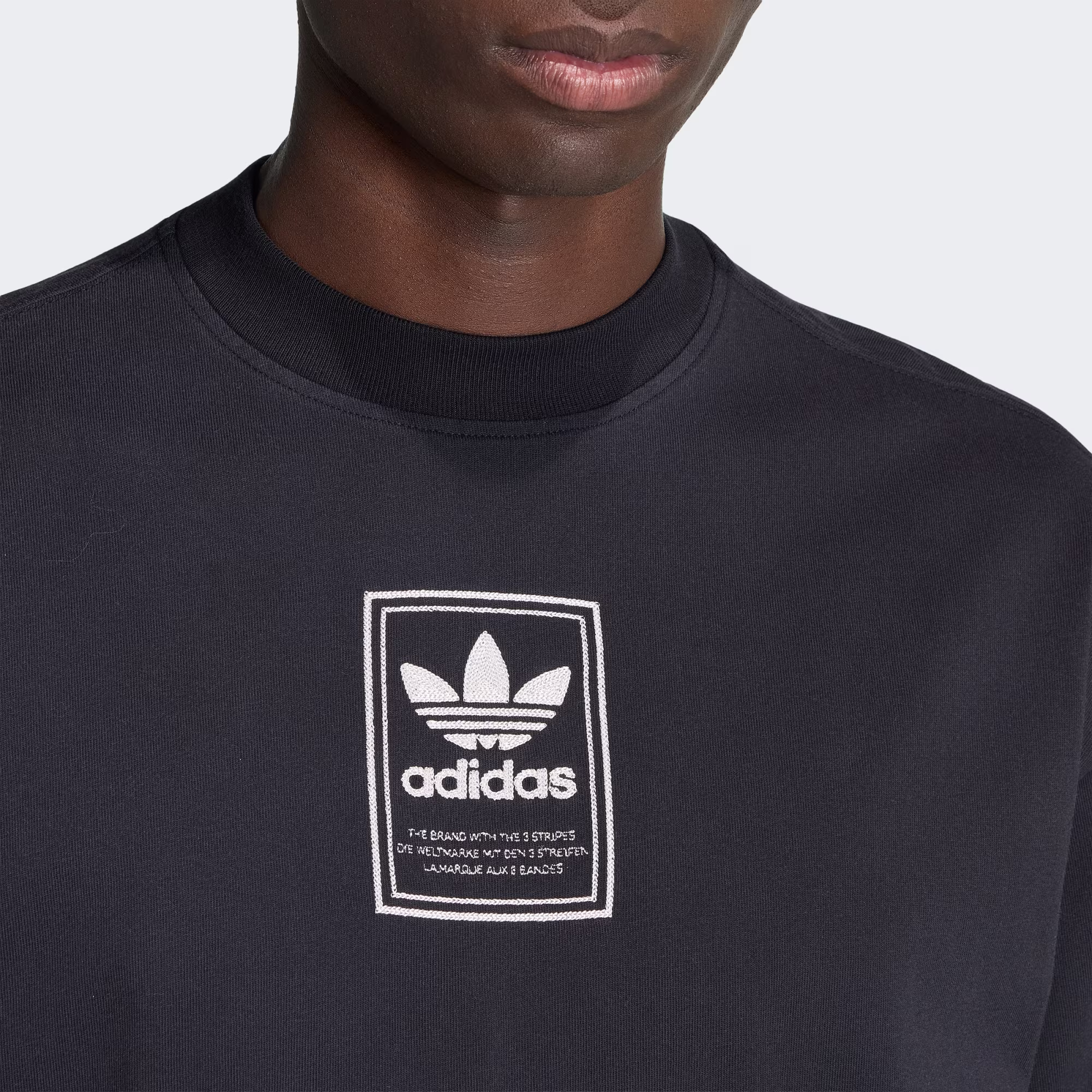 Adidas მამაკაცის მაისური