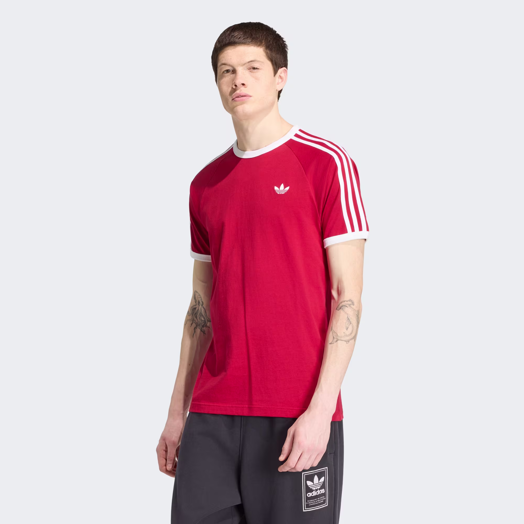 Adidas მამაკაცის მაისური