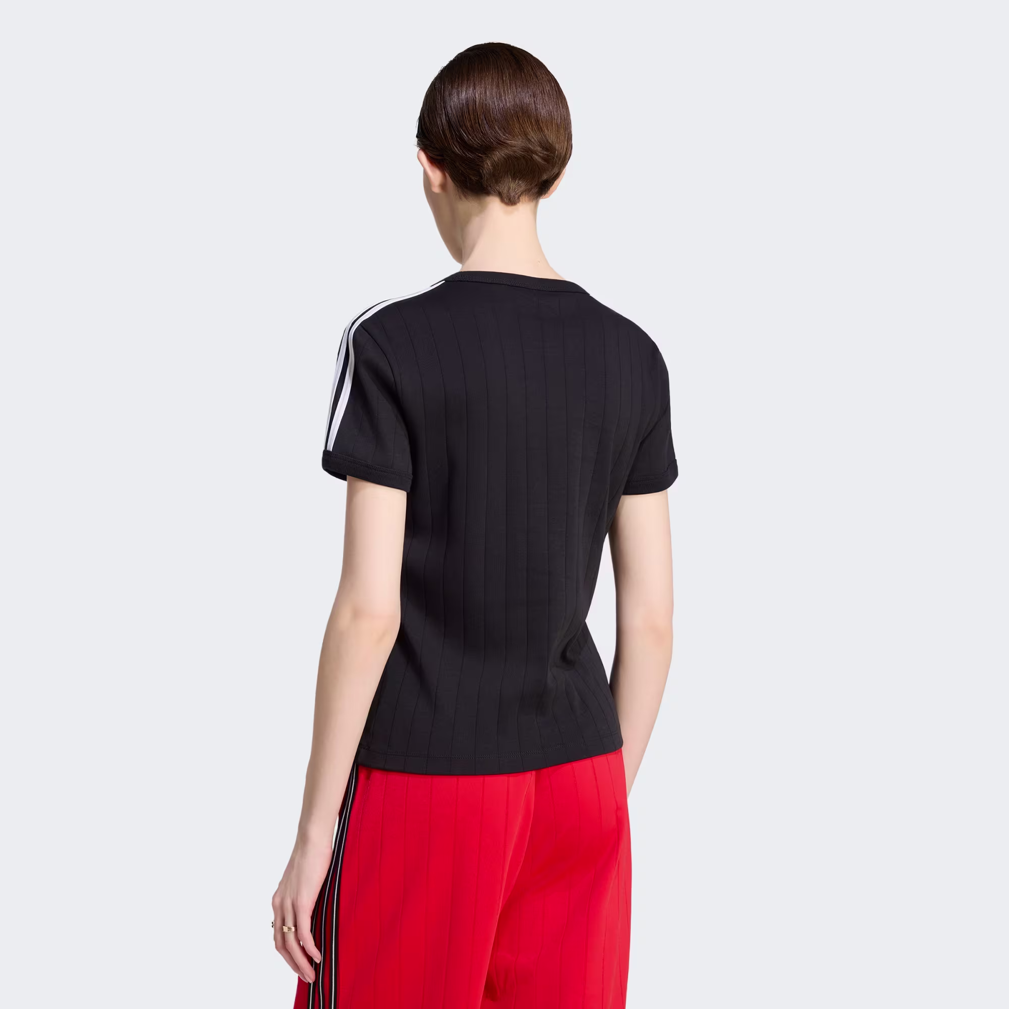 Adidas ქალის მაისური