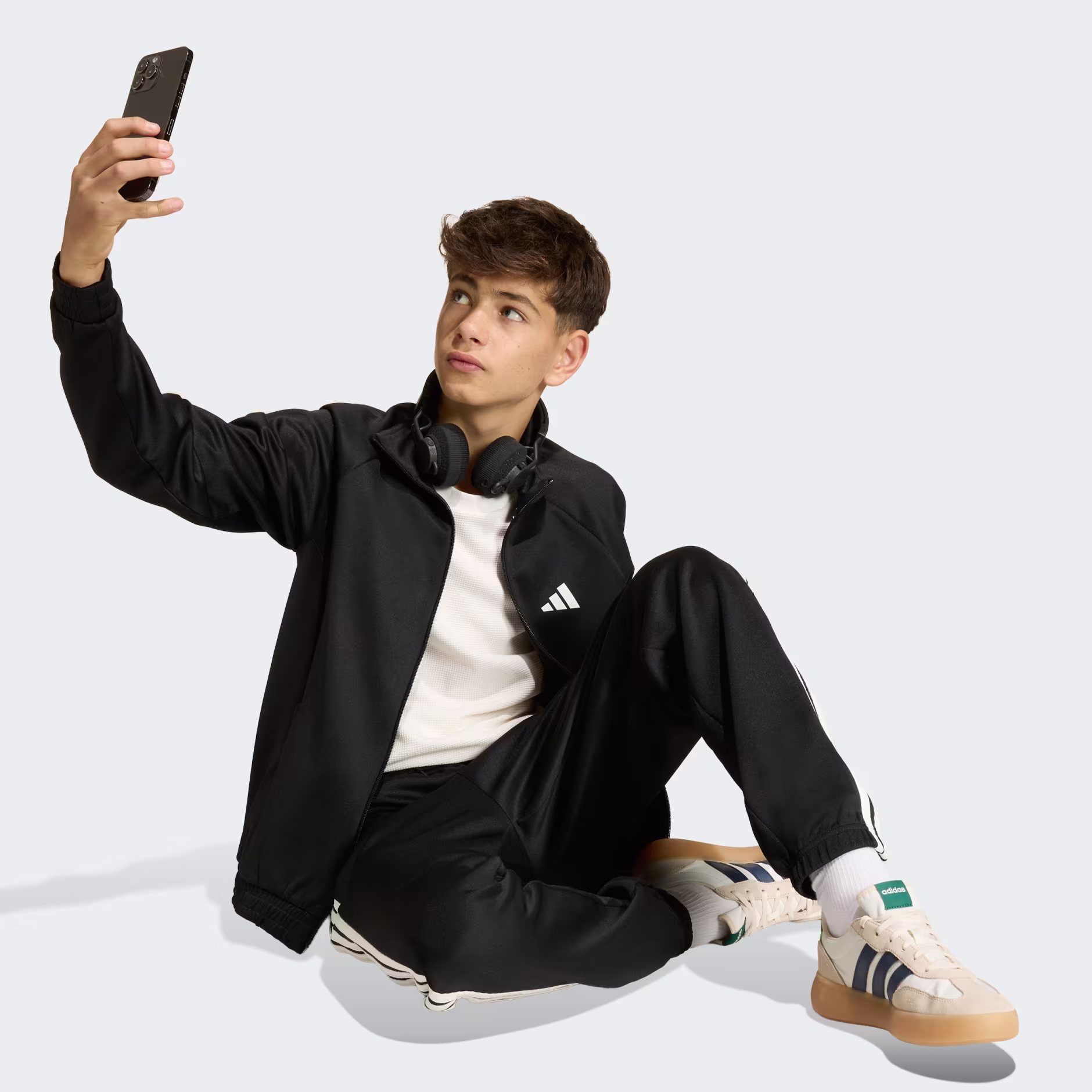 Adidas ბავშვის ჯემპრი