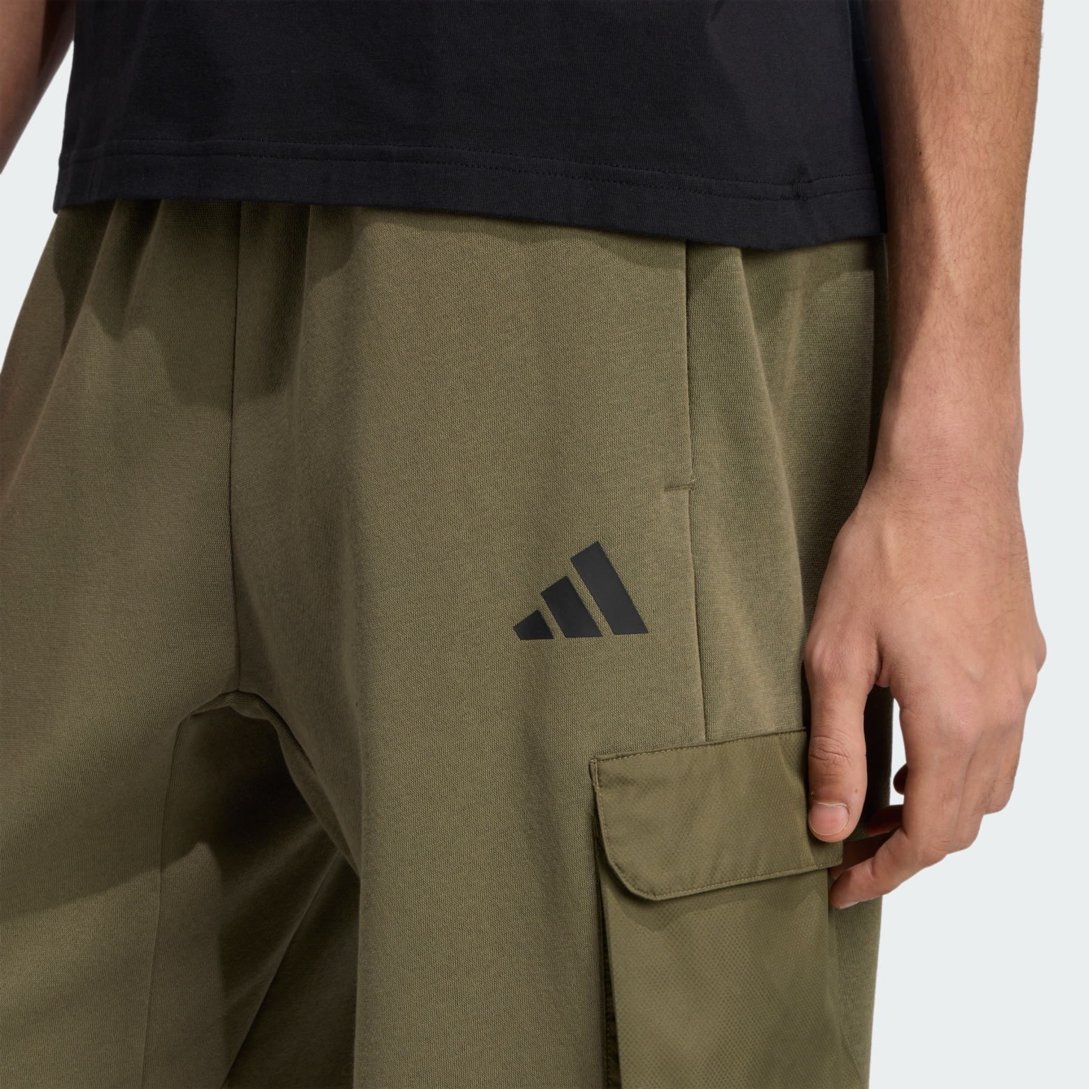Adidas მამაკაცის შარვალი