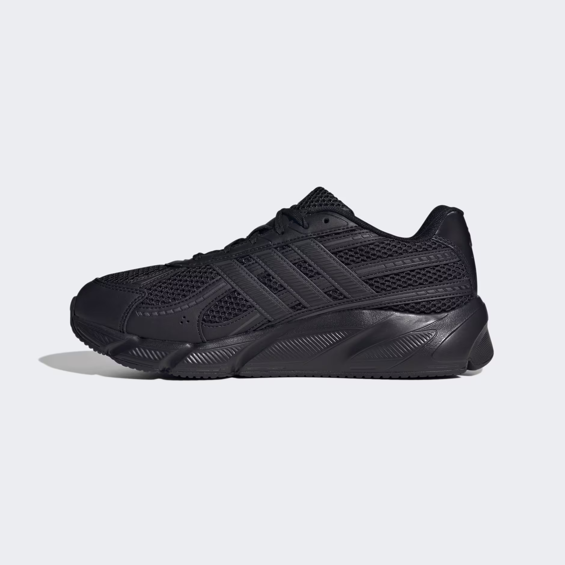 Adidas მამაკაცის სპორტული ფეხსაცმელი