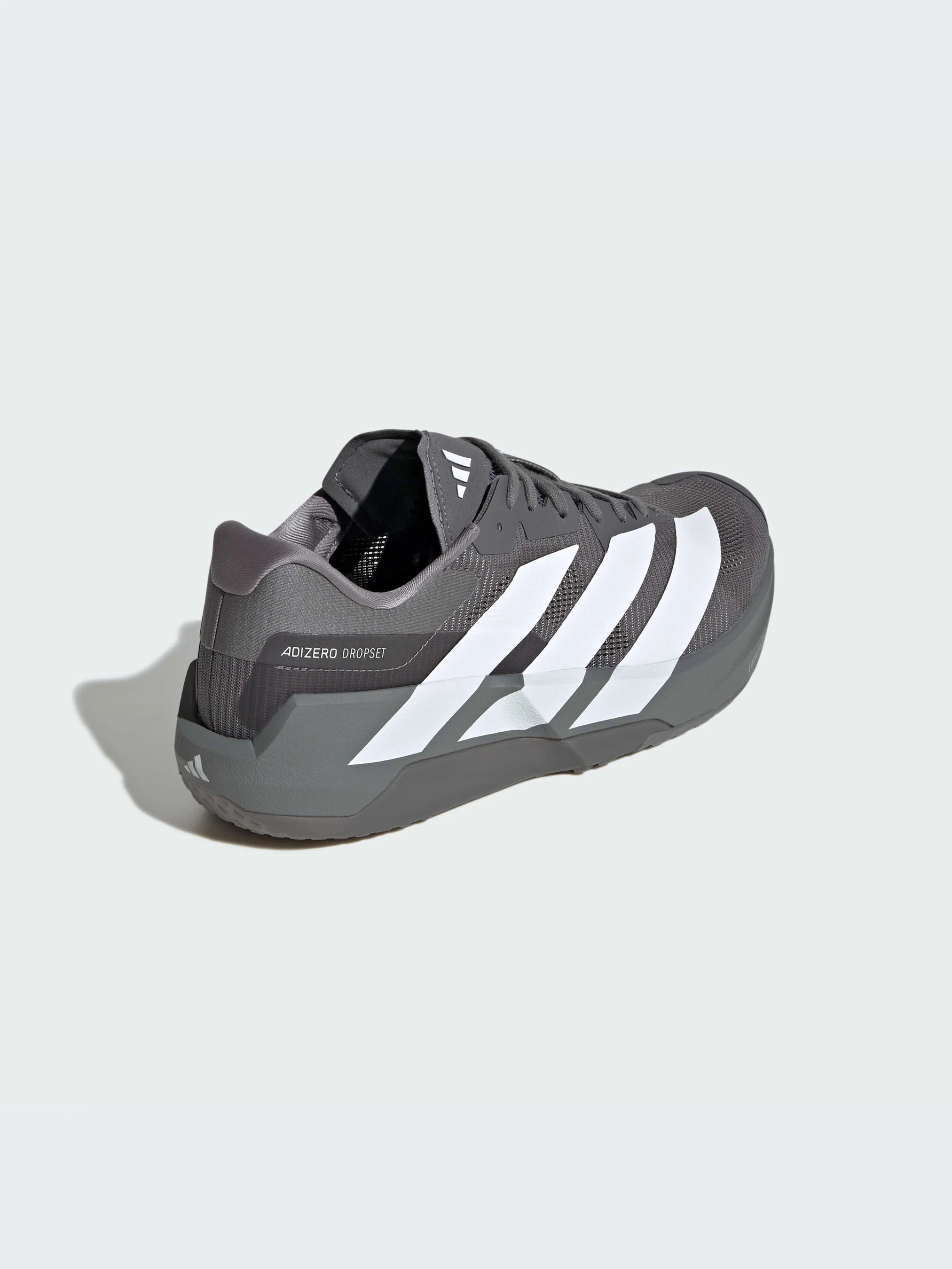 Adidas მამაკაცის სპორტული ფეხსაცმელი