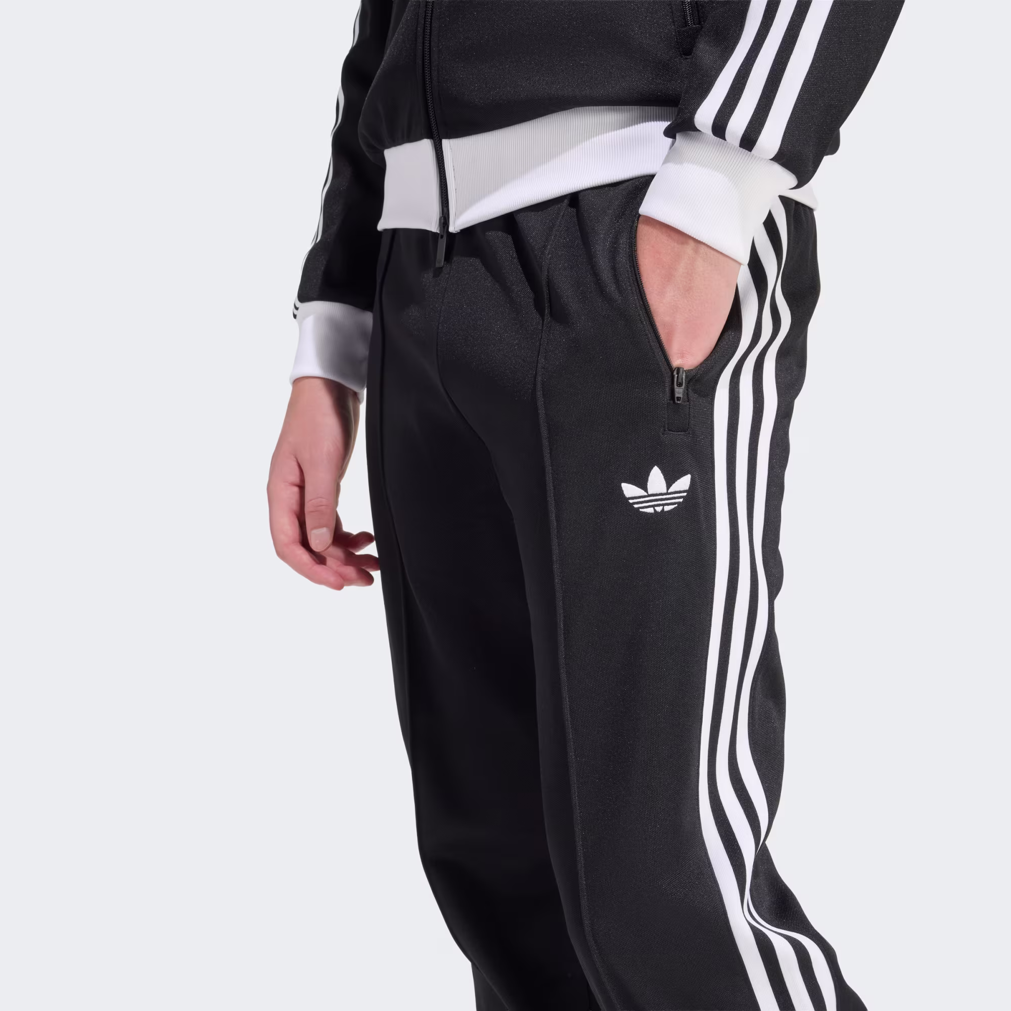 Adidas მამაკაცის შარვალი