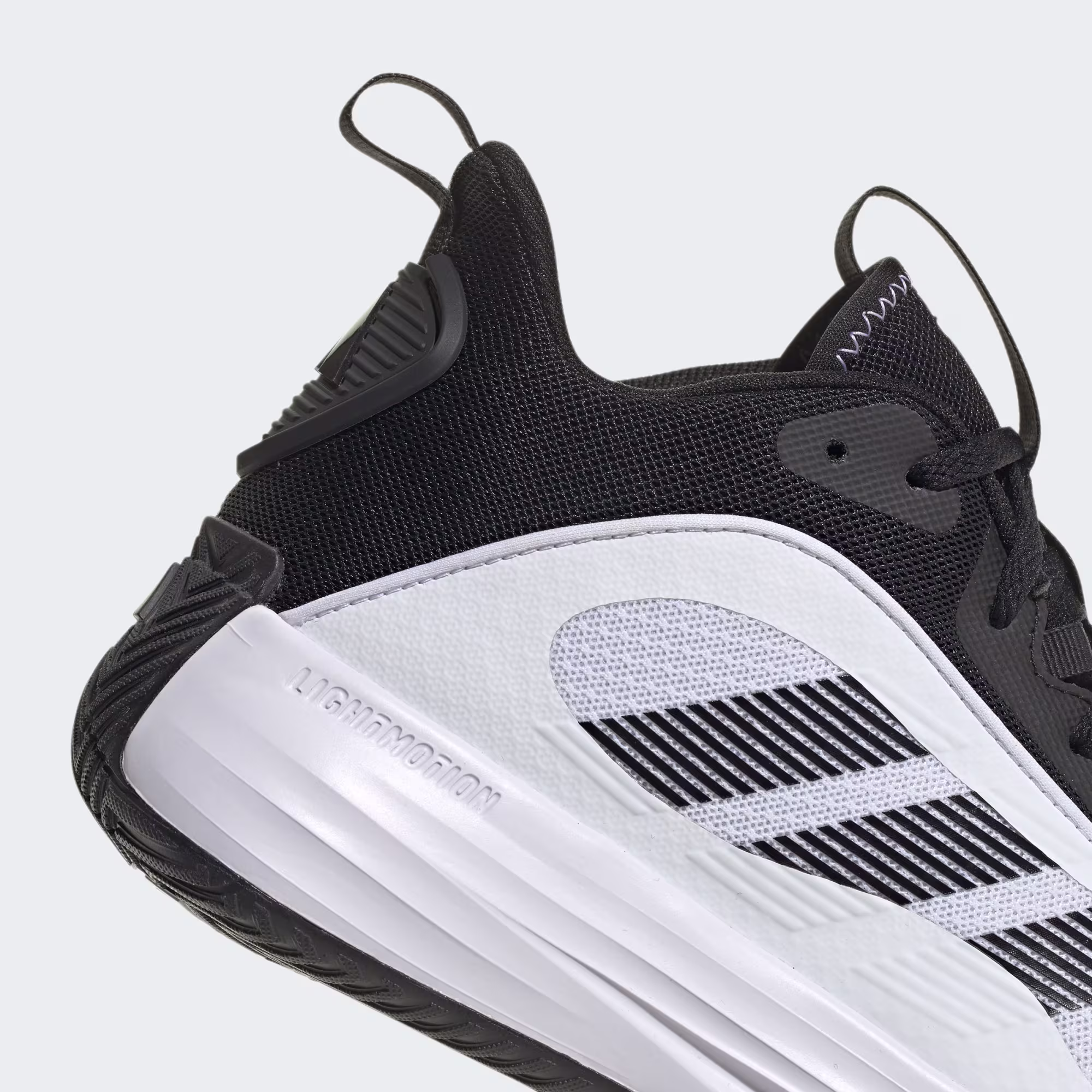 Adidas მამაკაცის სპორტული ფეხსაცმელი OWNTHEGAME 3.0