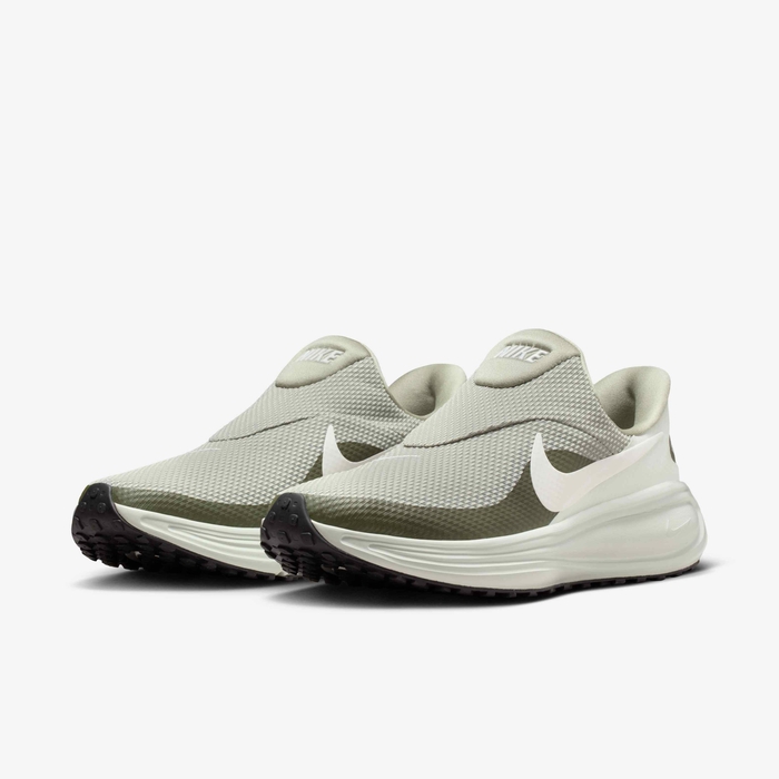 Nike მამაკაცის სპორტული ფეხსაცმელი NIKE REVOLUTION 8 EASYON