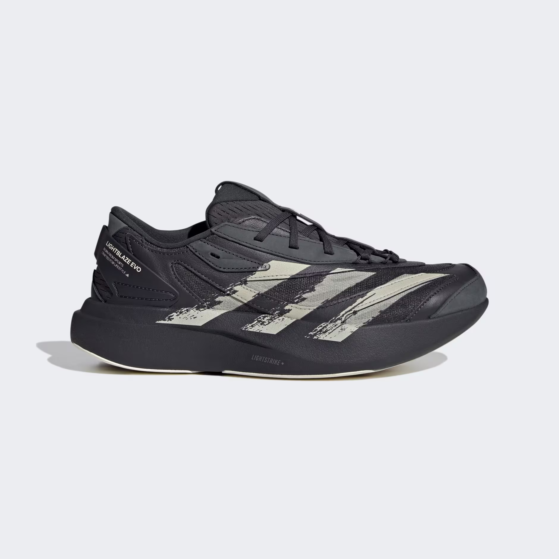 Adidas მამაკაცის სპორტული ფეხსაცმელი