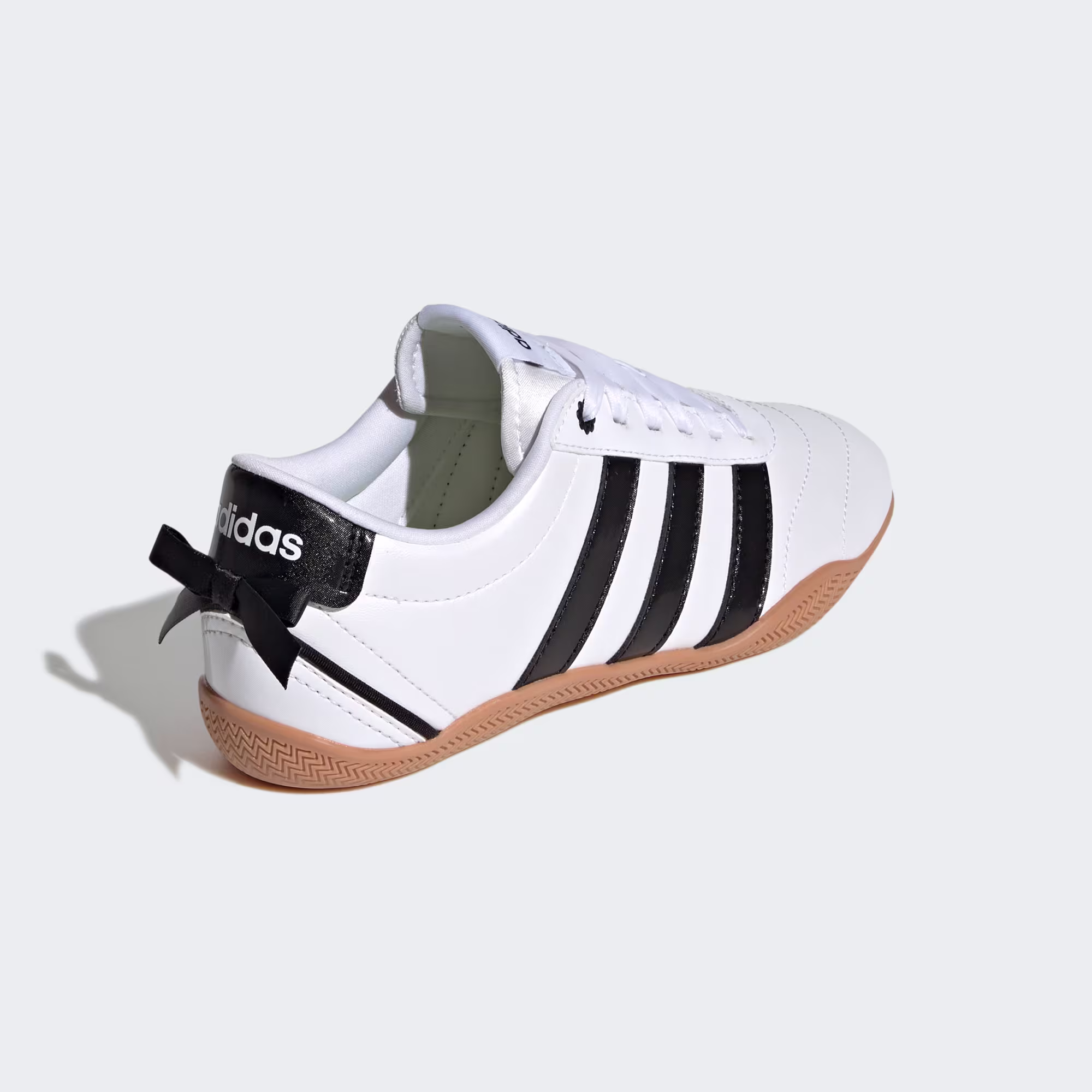 Adidas ბავშვის სპორტული ფეხსაცმელი