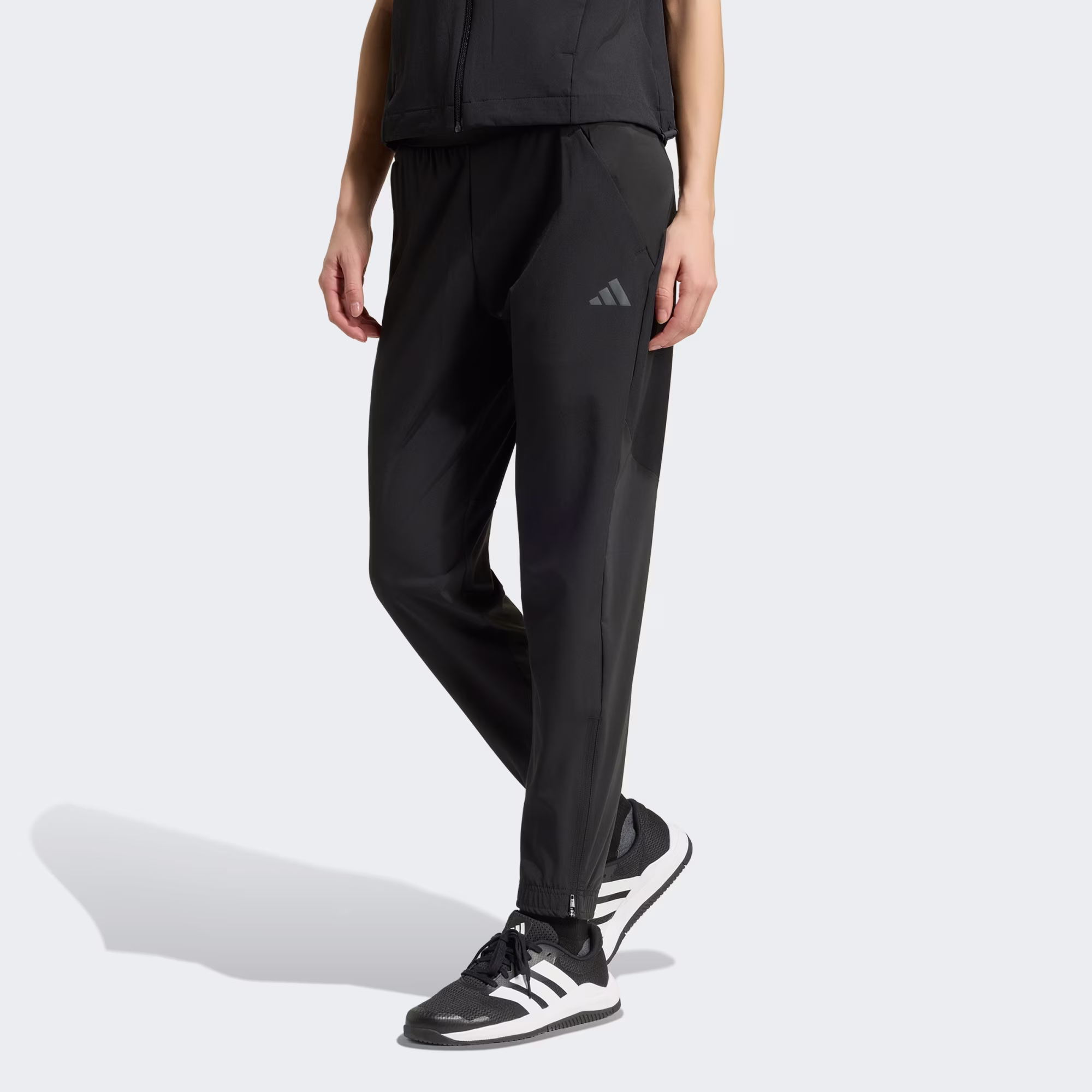 Adidas ქალის შარვალი