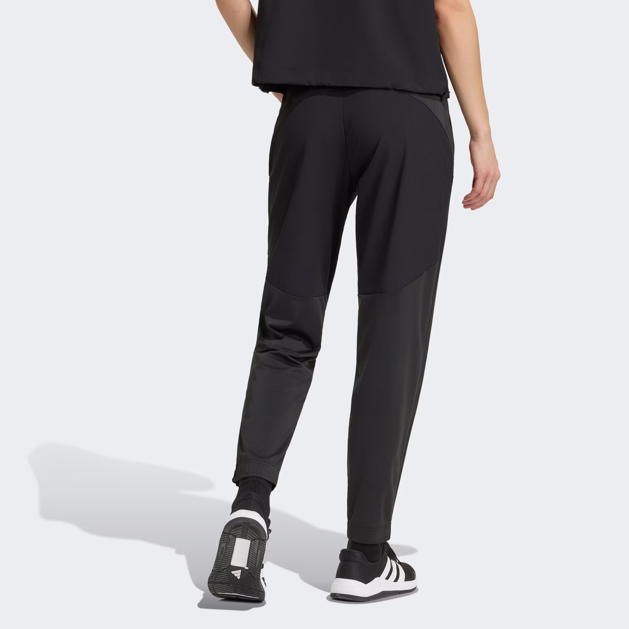 Adidas ქალის შარვალი