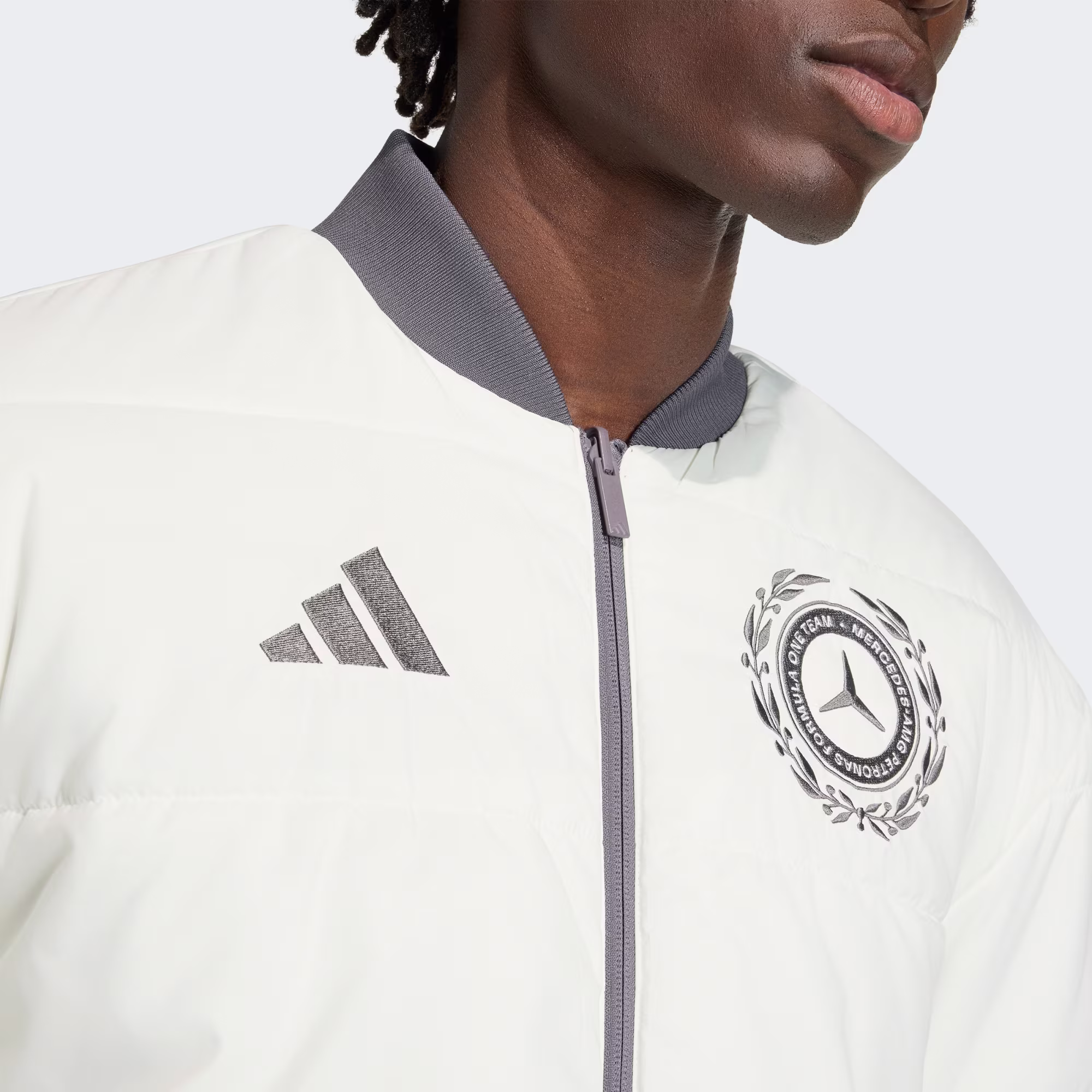 Adidas მამაკაცის ქურთუკი