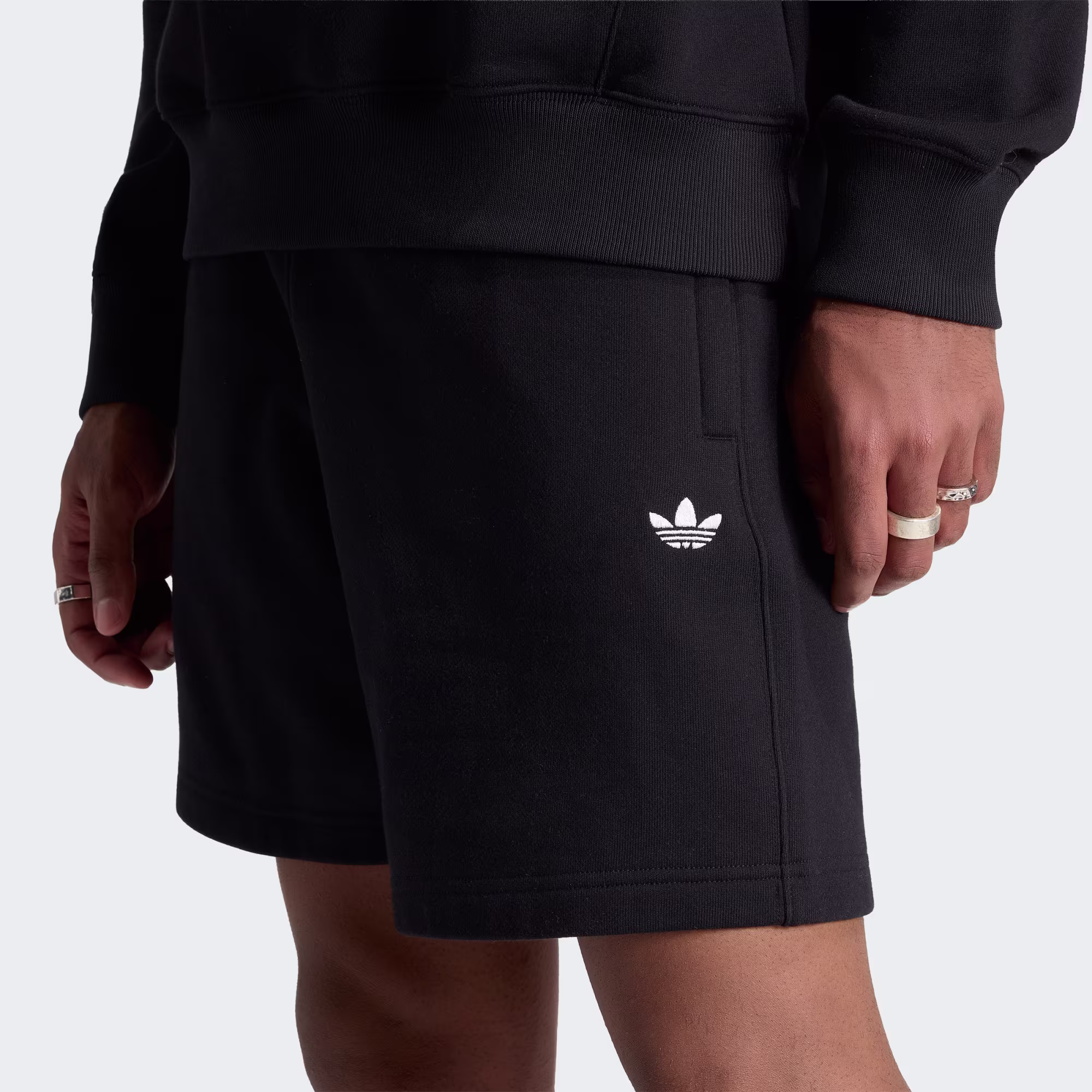 Adidas მამაკაცის შორტი